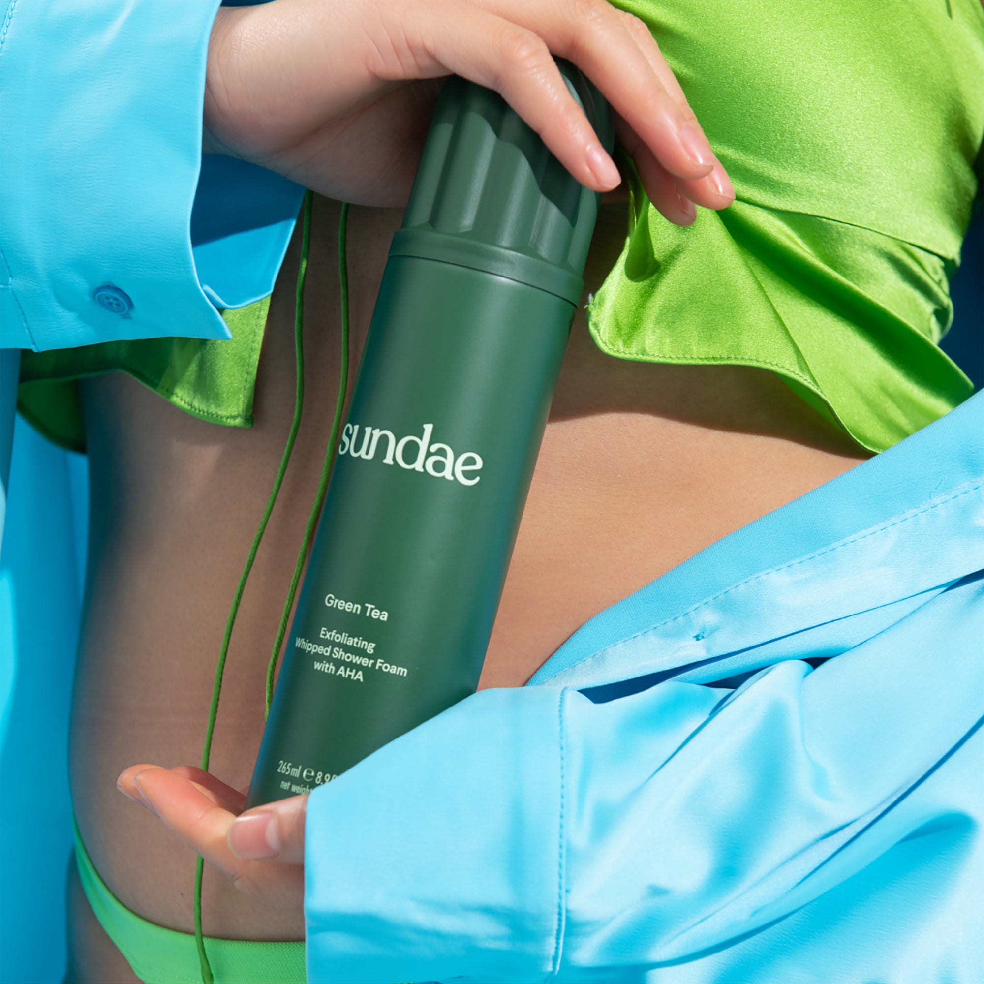 SUNDAE Body Green Tea Exfoliating Whipped Shower Foam with Kakadu