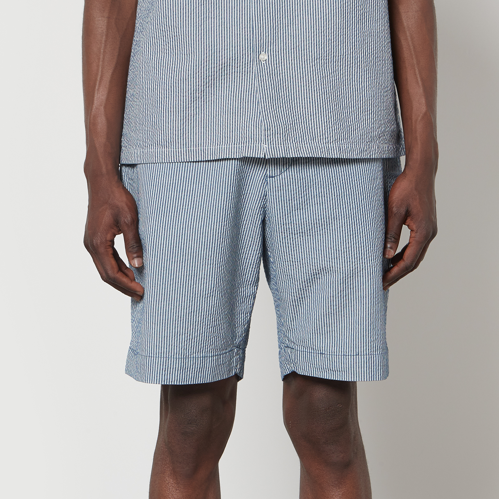 『Officine Generale』ショートパンツ FATI SHORT ショートパンツ<TSUBASA1.0>（G397-938） | gol. ONLINE STORE