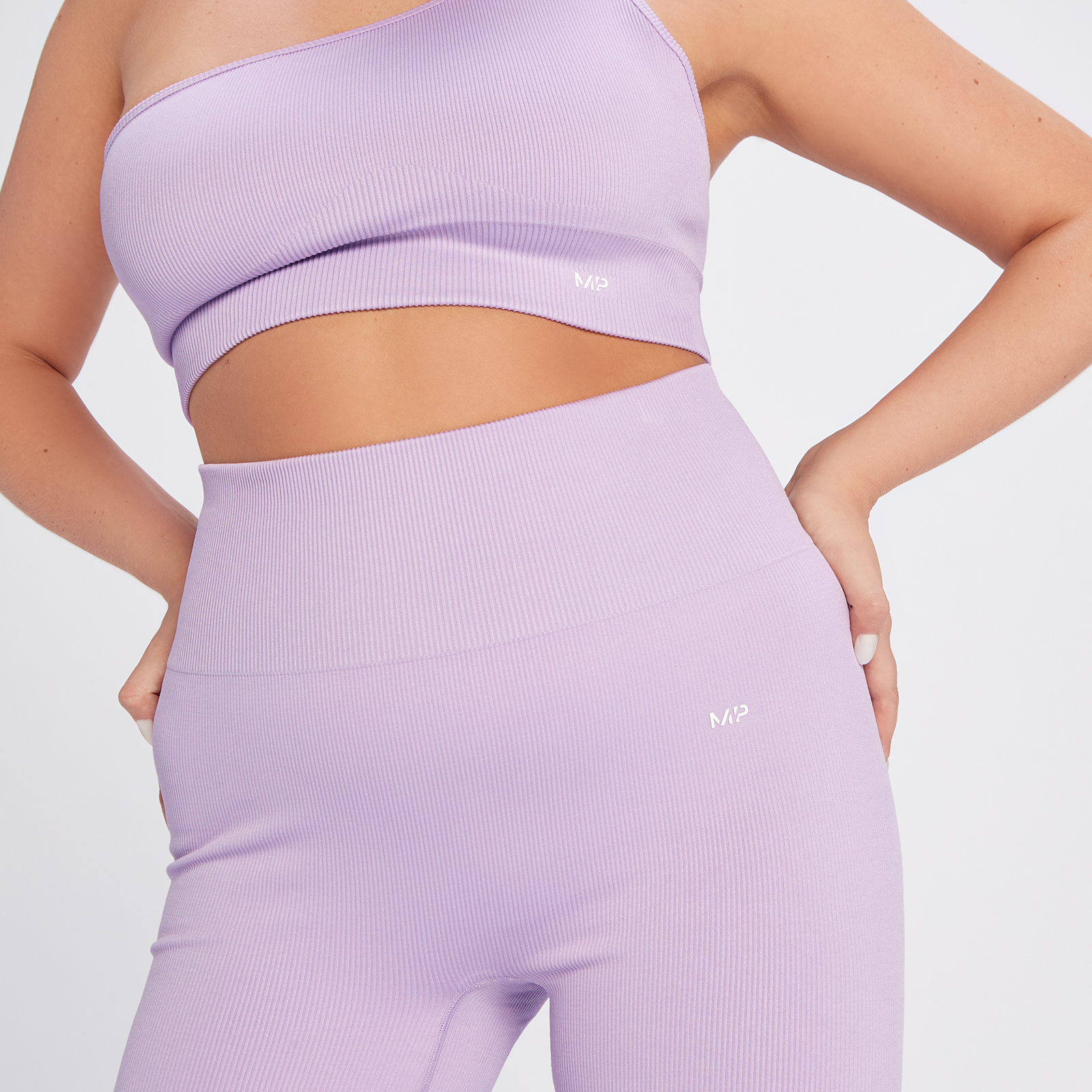 【boohoo】シームレス リブ レギンス ※送関込 14021663-1675068022824758.jpg