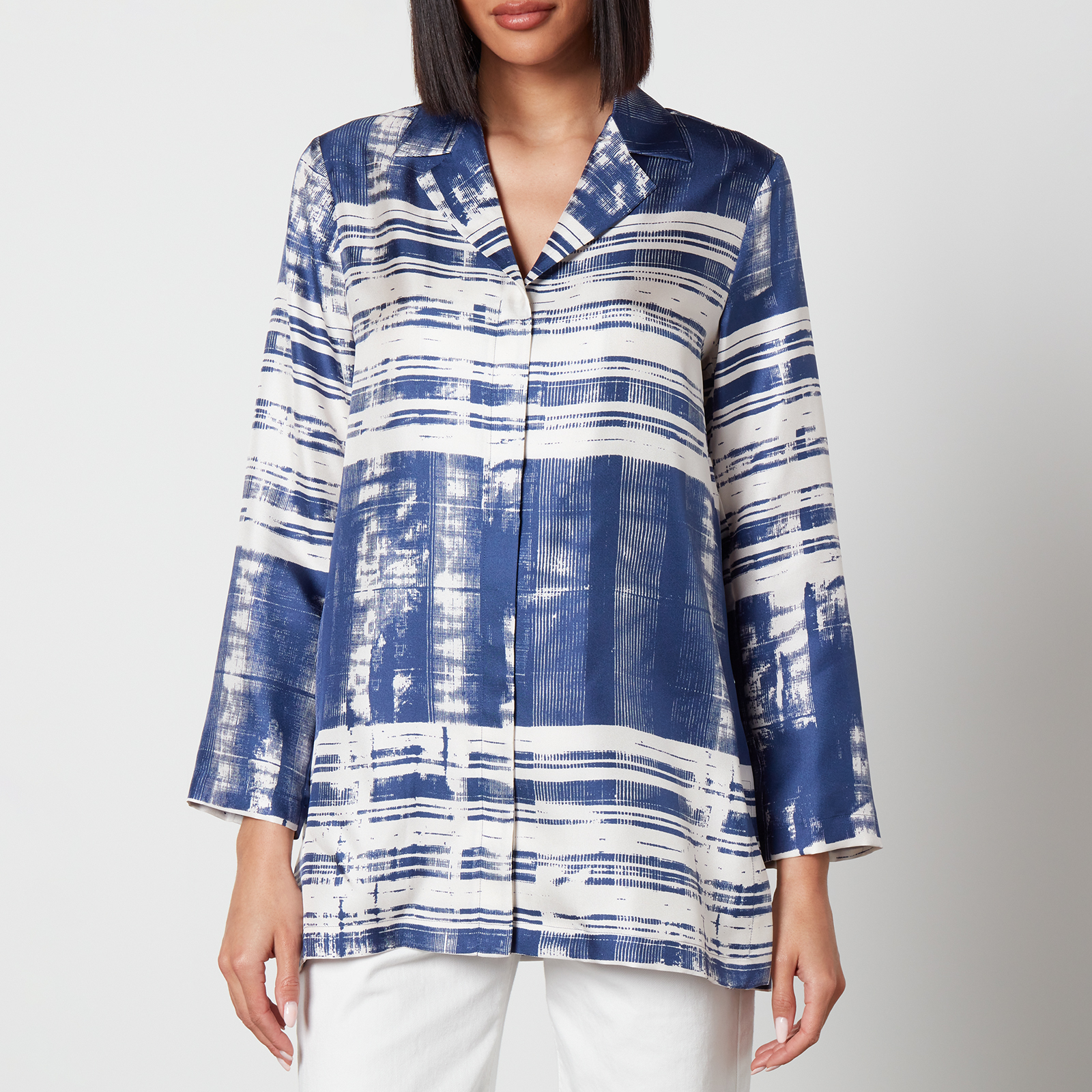 MAX MARA Studio★Silk Shirts★PAGINE 004★人気早期完売 MAX MARA Studio☆Silk Shirts☆PAGINE 004☆人気早期完売