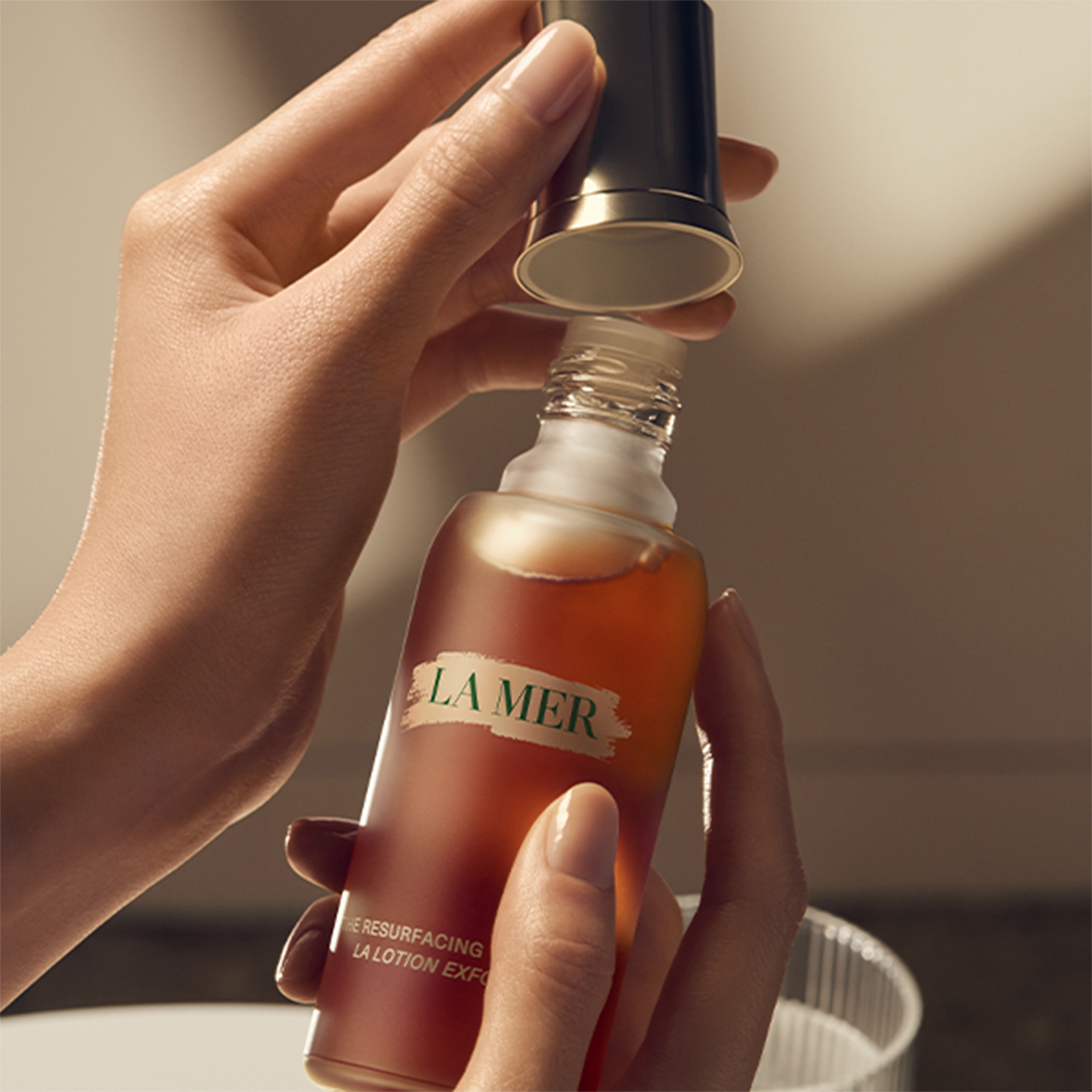La Mer The Resurfacing Treatment 100ml | Cult Beauty