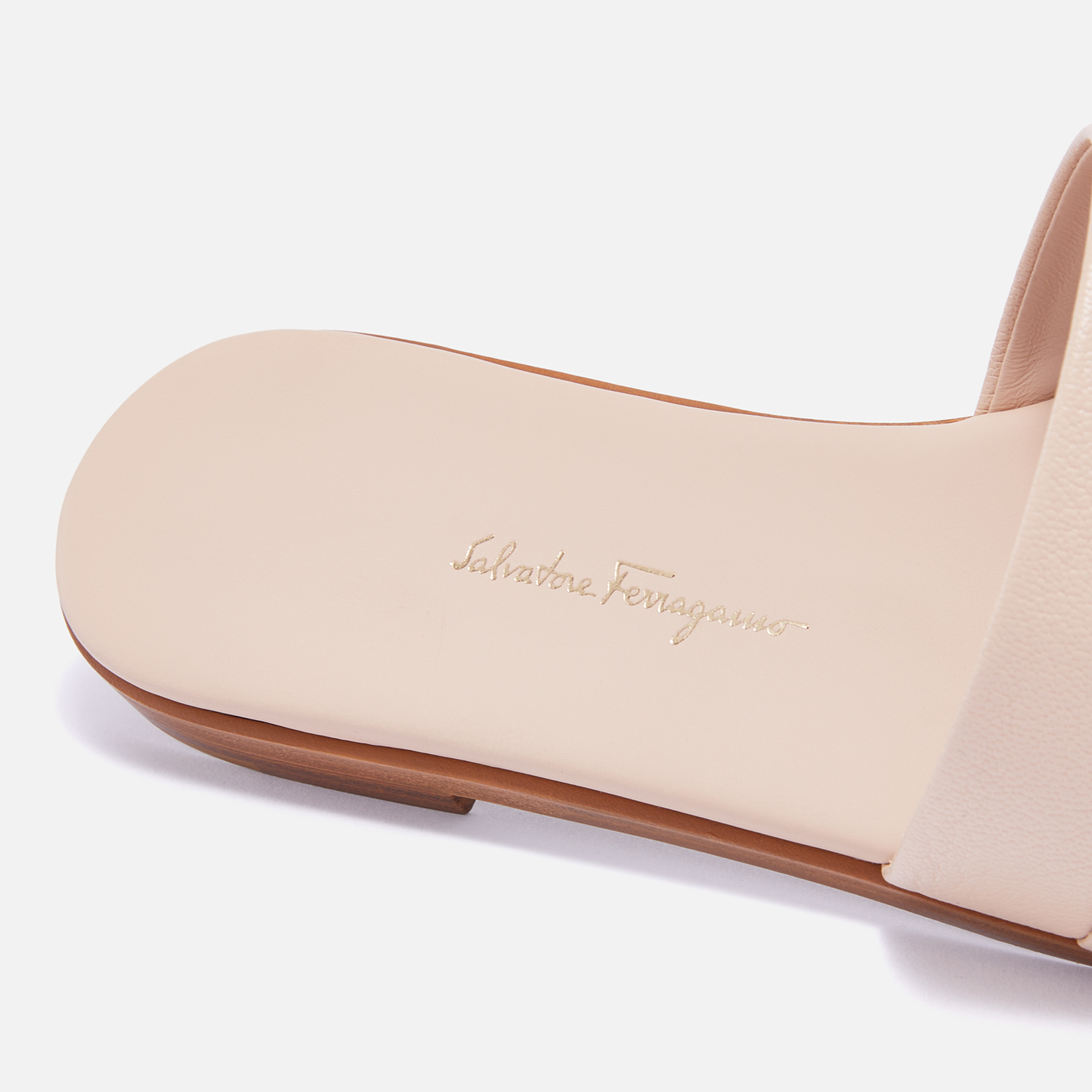 Ferragamo 23SS ORIA GANCINI レザーサンダル/ミュール Ferragamo 23SS ORIA GANCINI レザーサンダル/ミュール