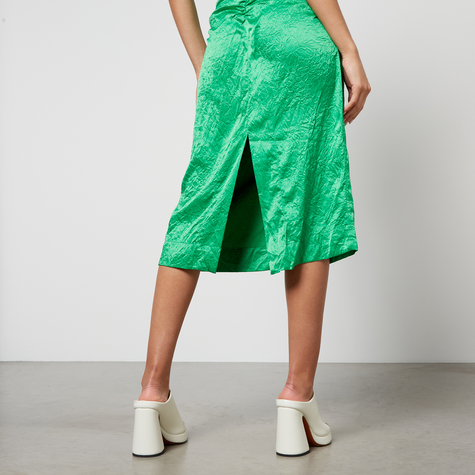 Ganni Crinkled Cotton-Satin Midi Dress - EU 36/UK 8 | Coggles