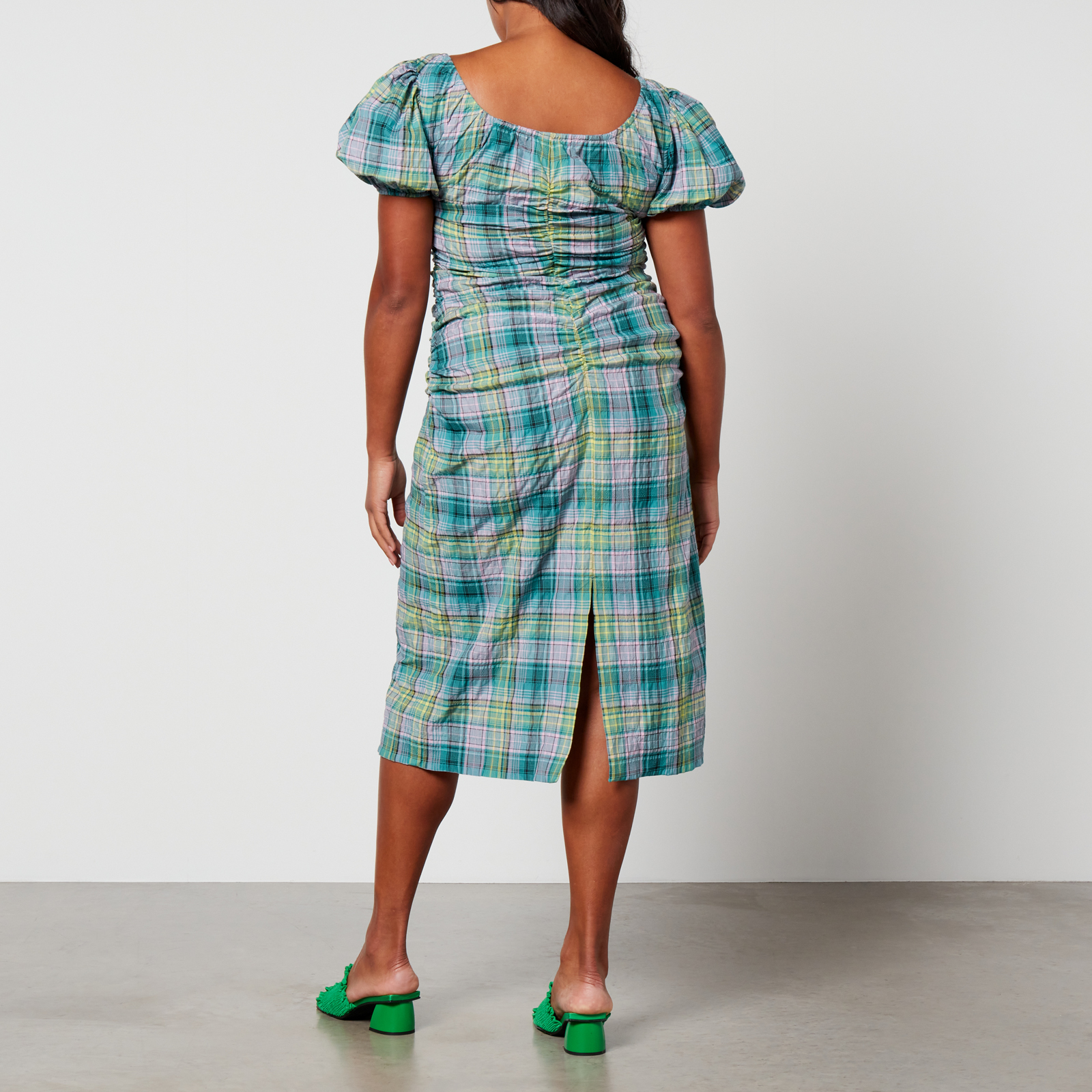 即発★GANNI★ SEERSUCKER GATHERED MIDI DRESS F6713 Ganni Seersucker Gathered Midi Dress / F6713 | eBay