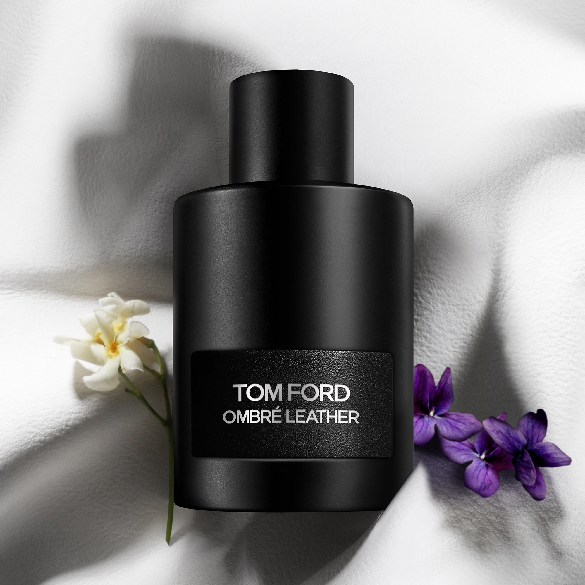 TOM FORD Ebène Fumé Eau de Parfum 50ml | LOOKFANTASTIC