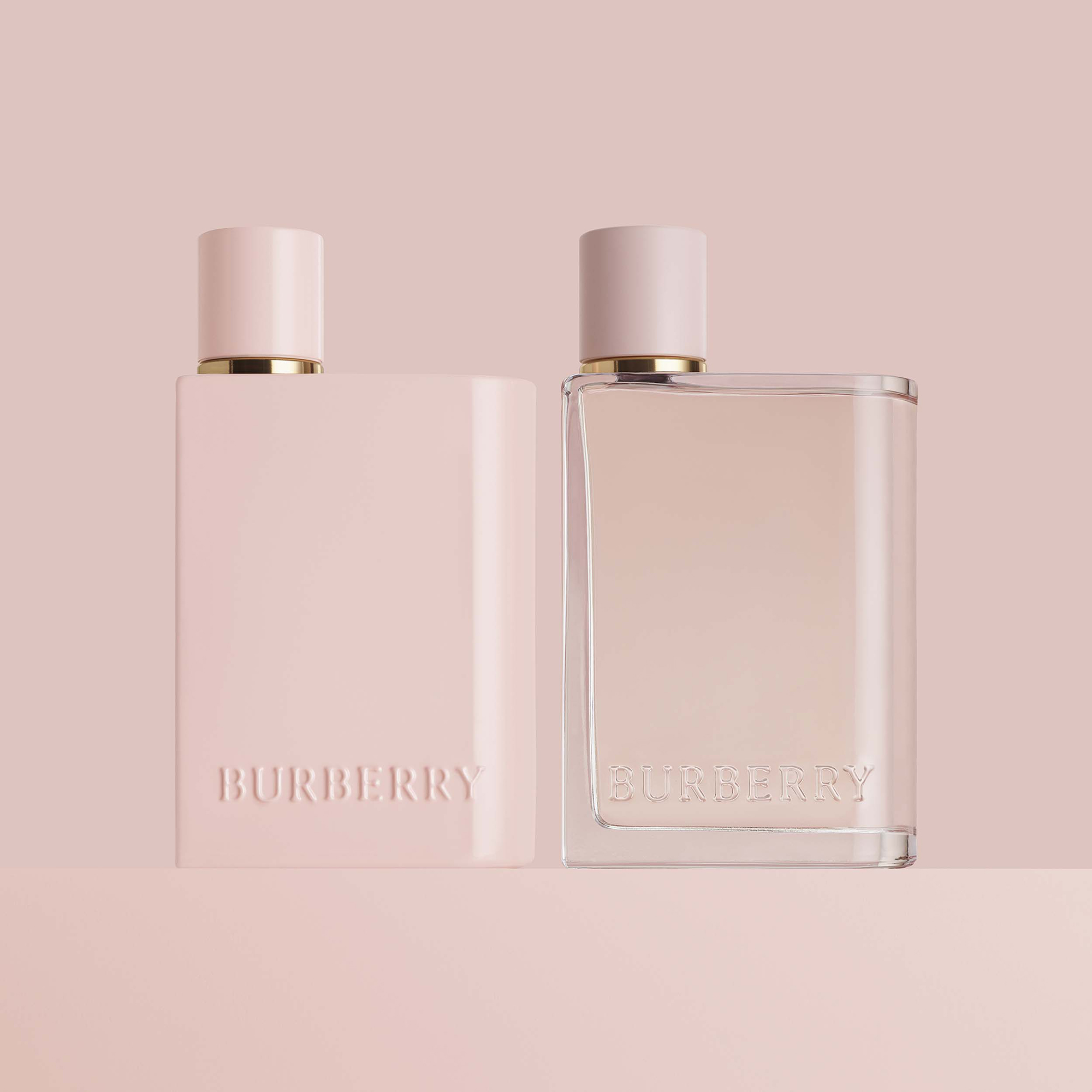 burberry rosa perfume