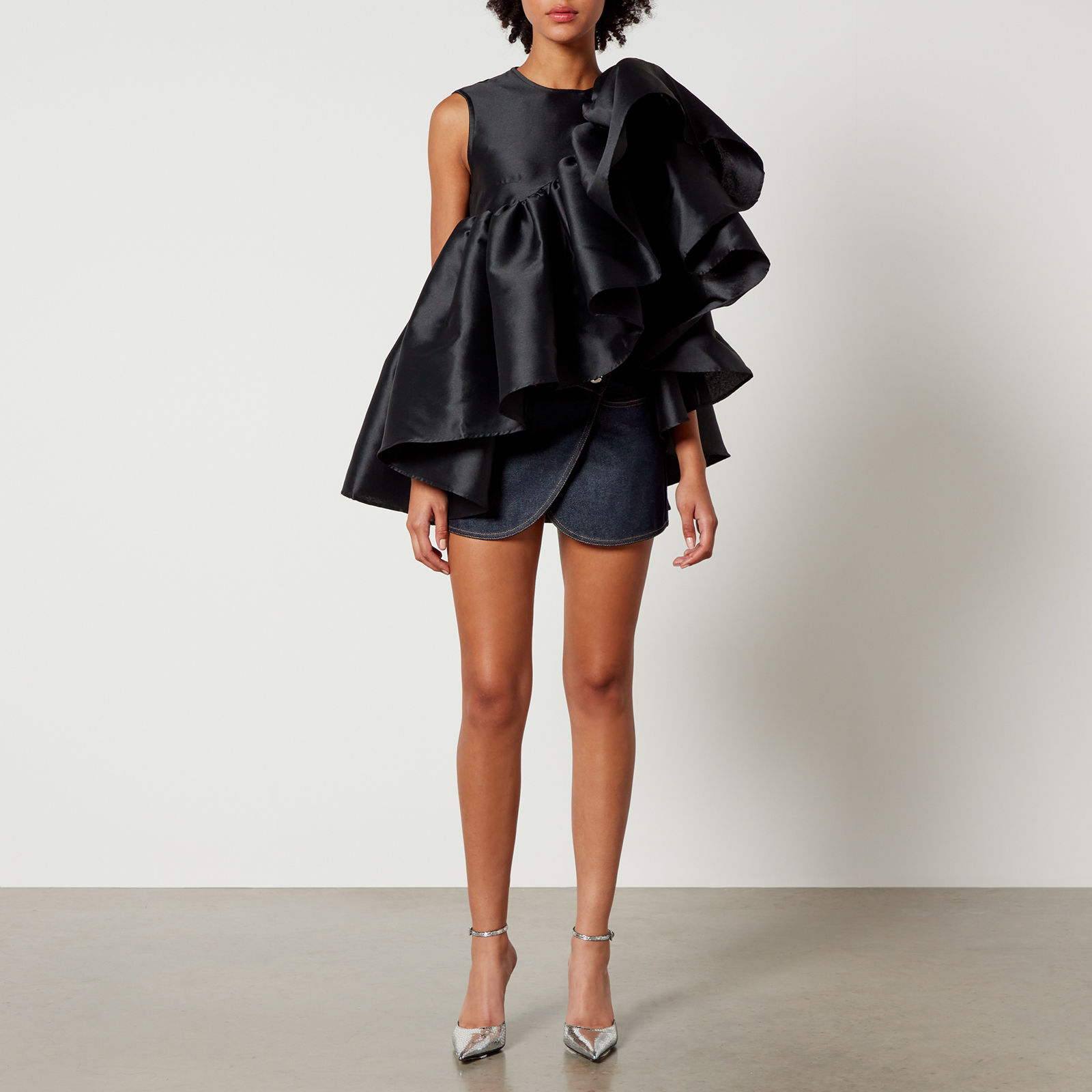 MARQUES ALMEIDA Vネックリブ編みニット　アシンメトリー XS 黒 Marques Almeida Asymmetric Sleeveless Frilled Silk-Blend