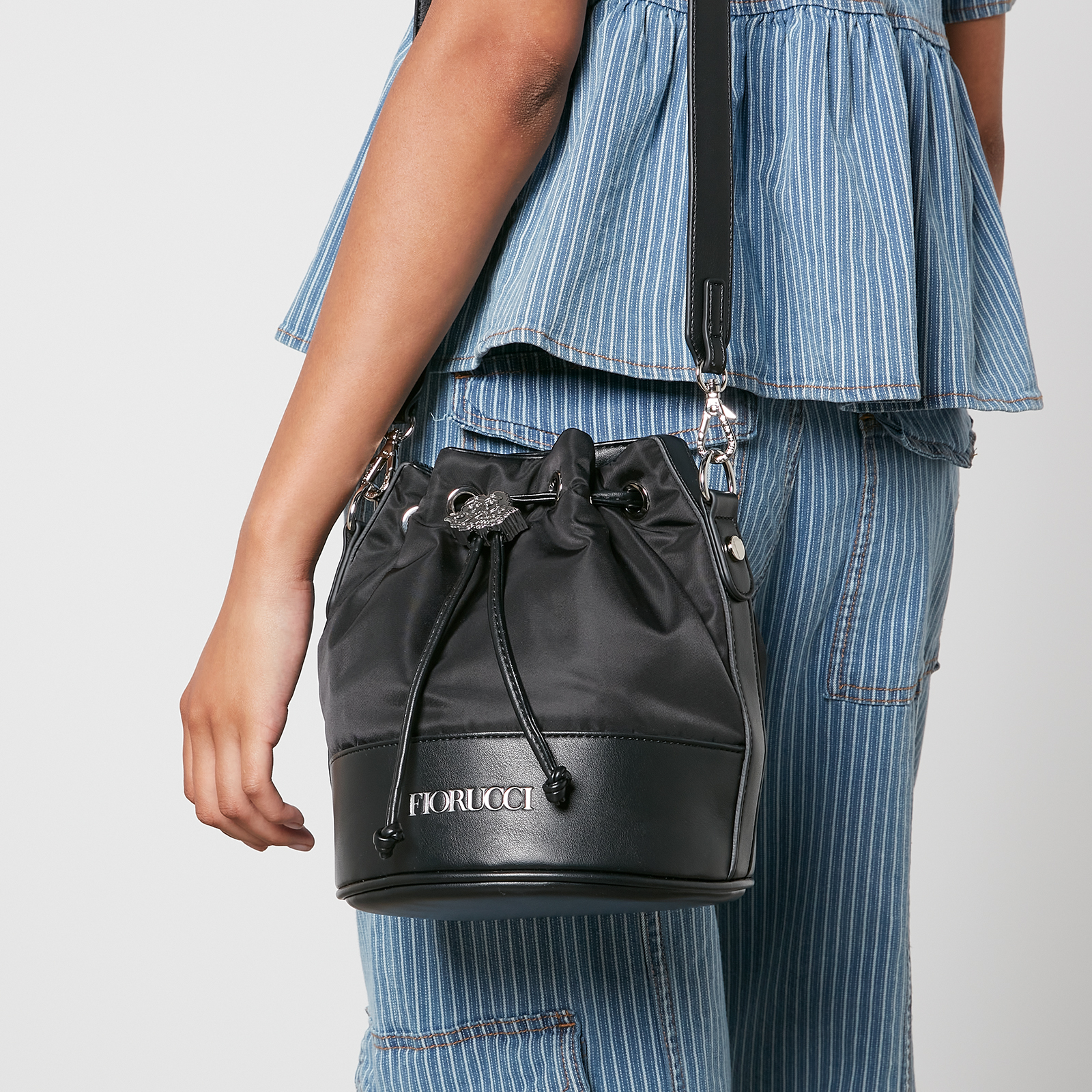 ショルダーバッグ・ポシェット FIORUCCI FW25 Fiorucci Bags.. (U01FPABA002LE04 PN02) Bag Fiorucci 