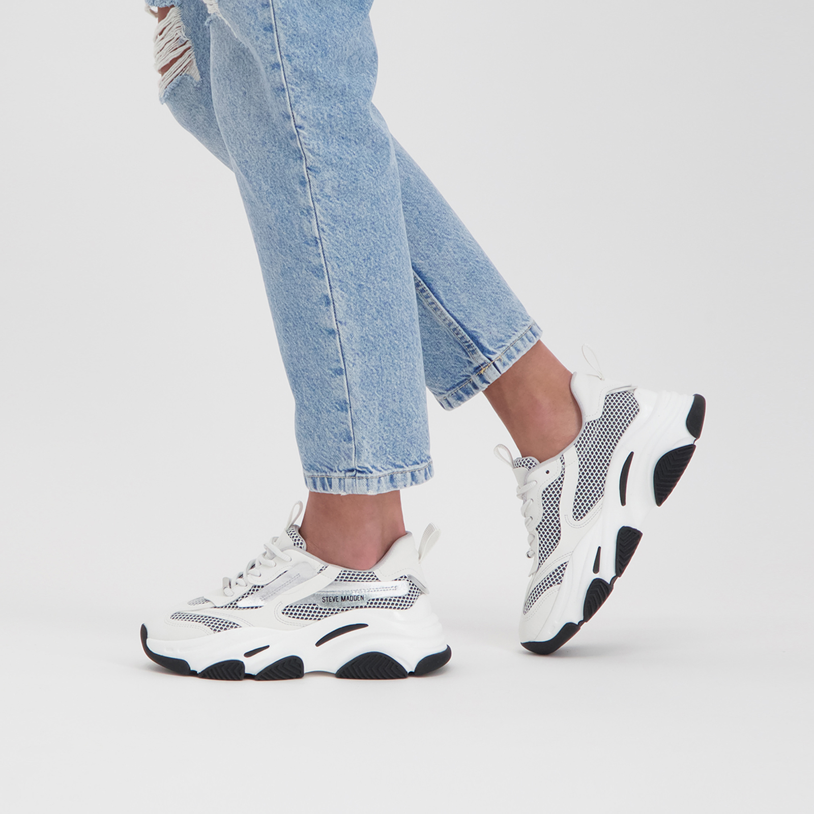 Steve madden women's alley flatform sale sneakers