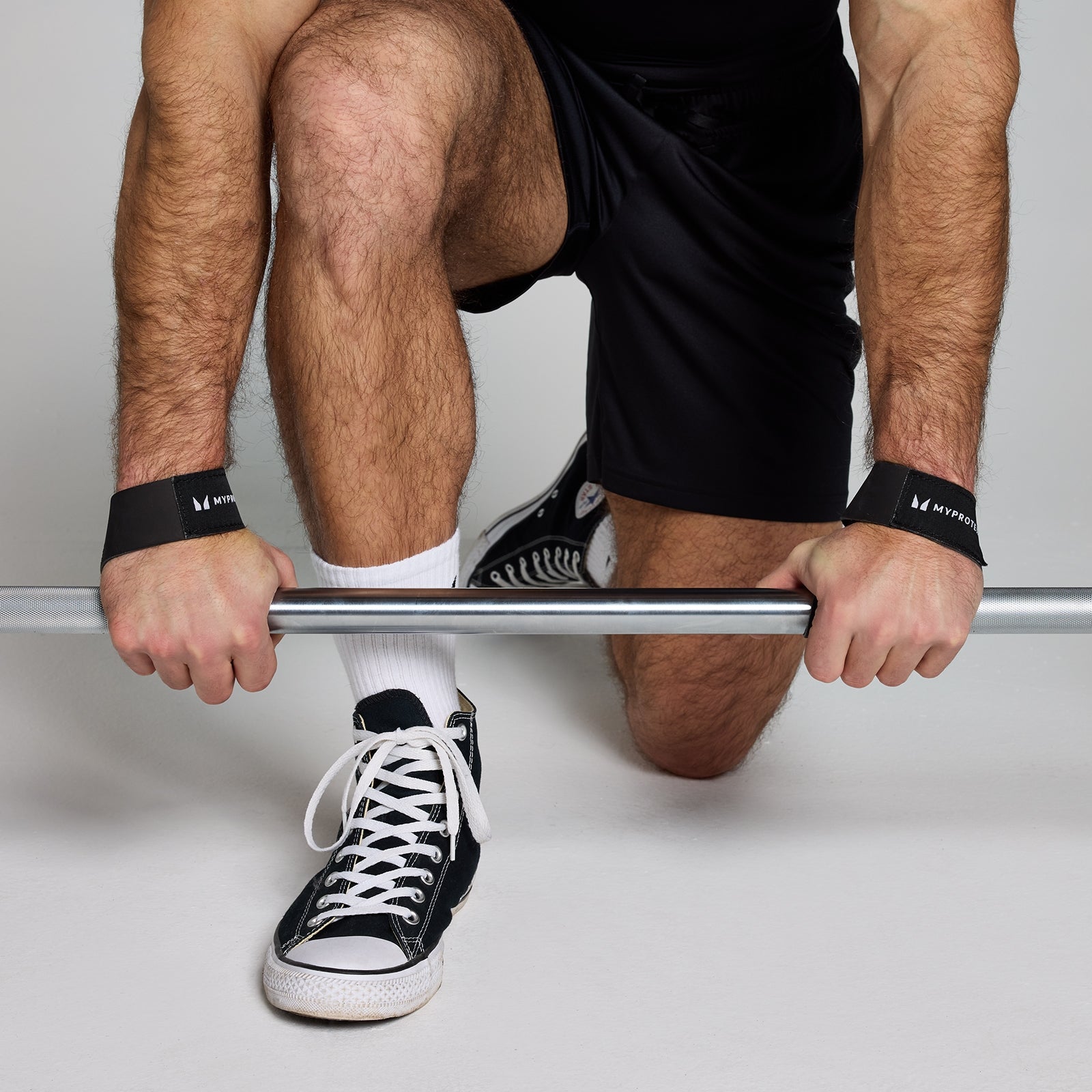 Myprotein Suede Lifting Straps - Black