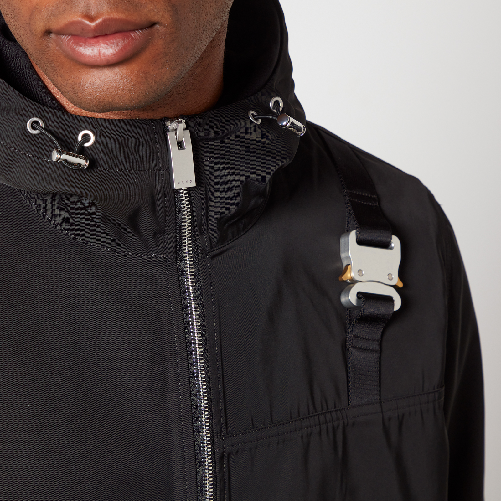 1017 ALYX 9SM Buckle Detail Shell Windbreaker Jacket - L