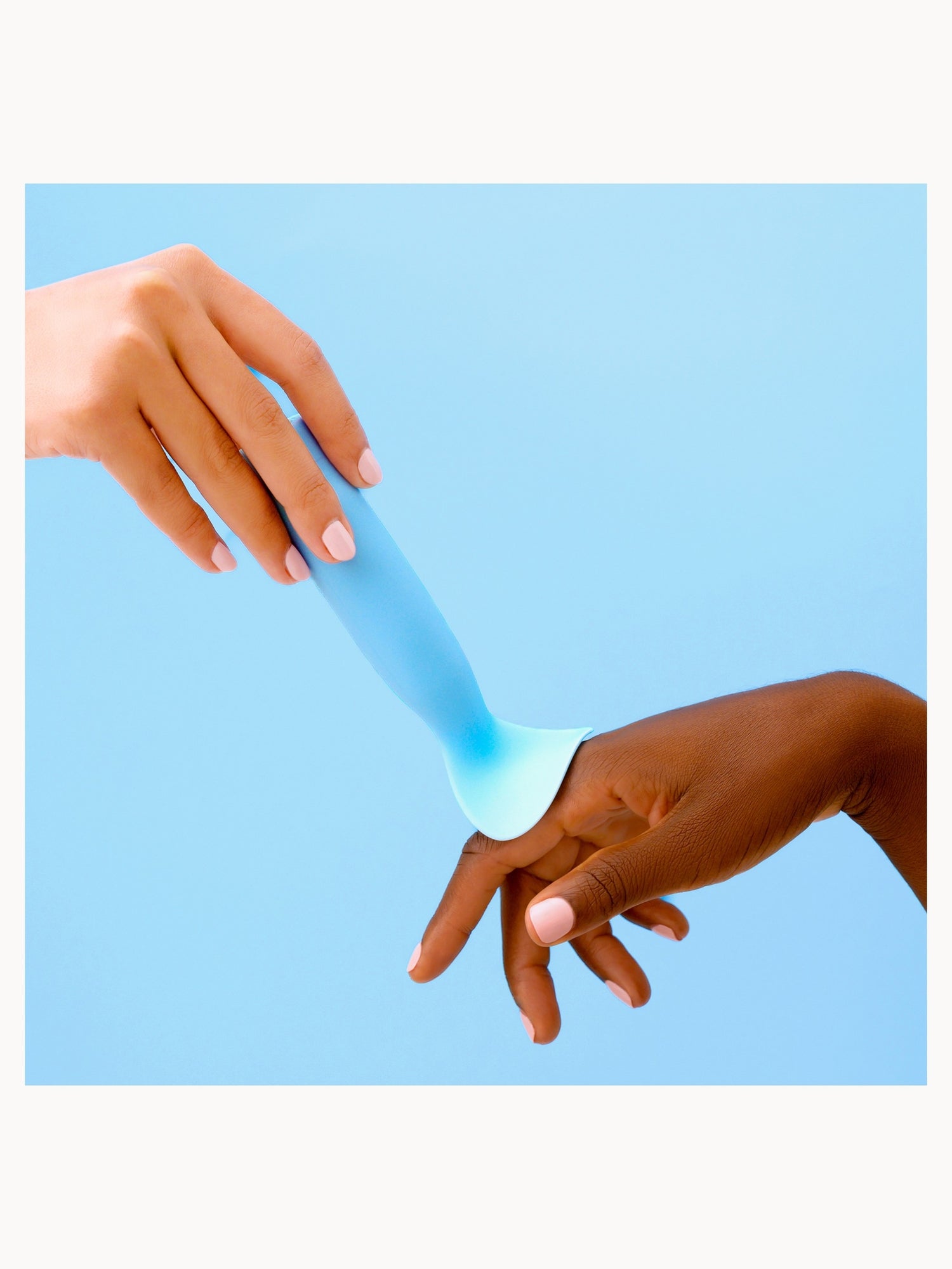 wet sex toys Smile Makers The Poet - Powerful Suction Vibrator