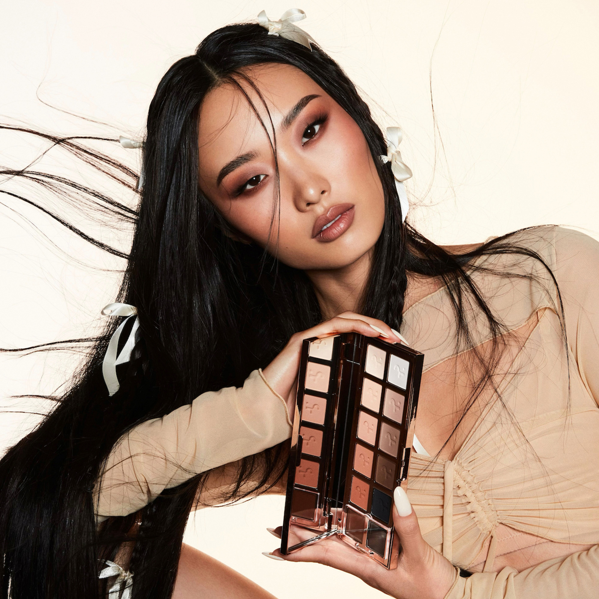 ☆PATRICK TA☆Major Dimension III Matte アイシャドウパレット Amazon.com : PATRICK TA Major Dimension III Matte Eyeshadow