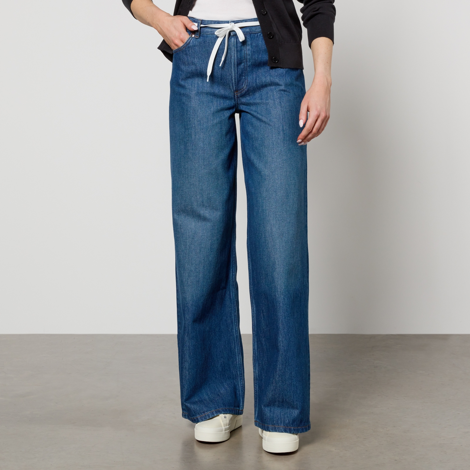A.P.C|JEANS (Madame Santeuil Jeans (COGYE F09207 IAL)) A.P.C. Madame Santeuil Denim Tie Waist Jeans - W31 | Coggles