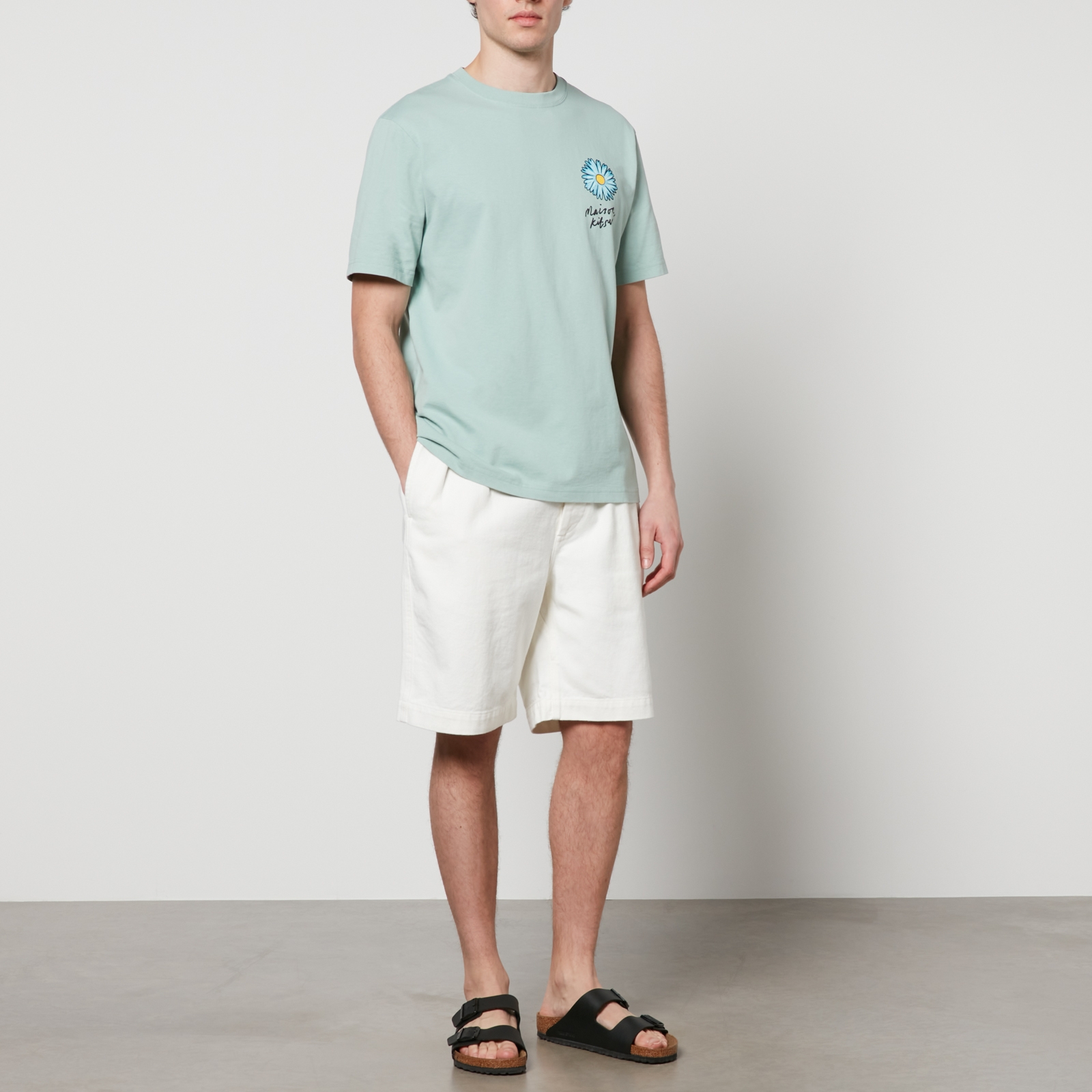 Maison Kitsune★W'S FLOATING FLOWER BABY S/S T-SHIRT Maison Kitsuné Floating Flower Baby T-shirt | italist