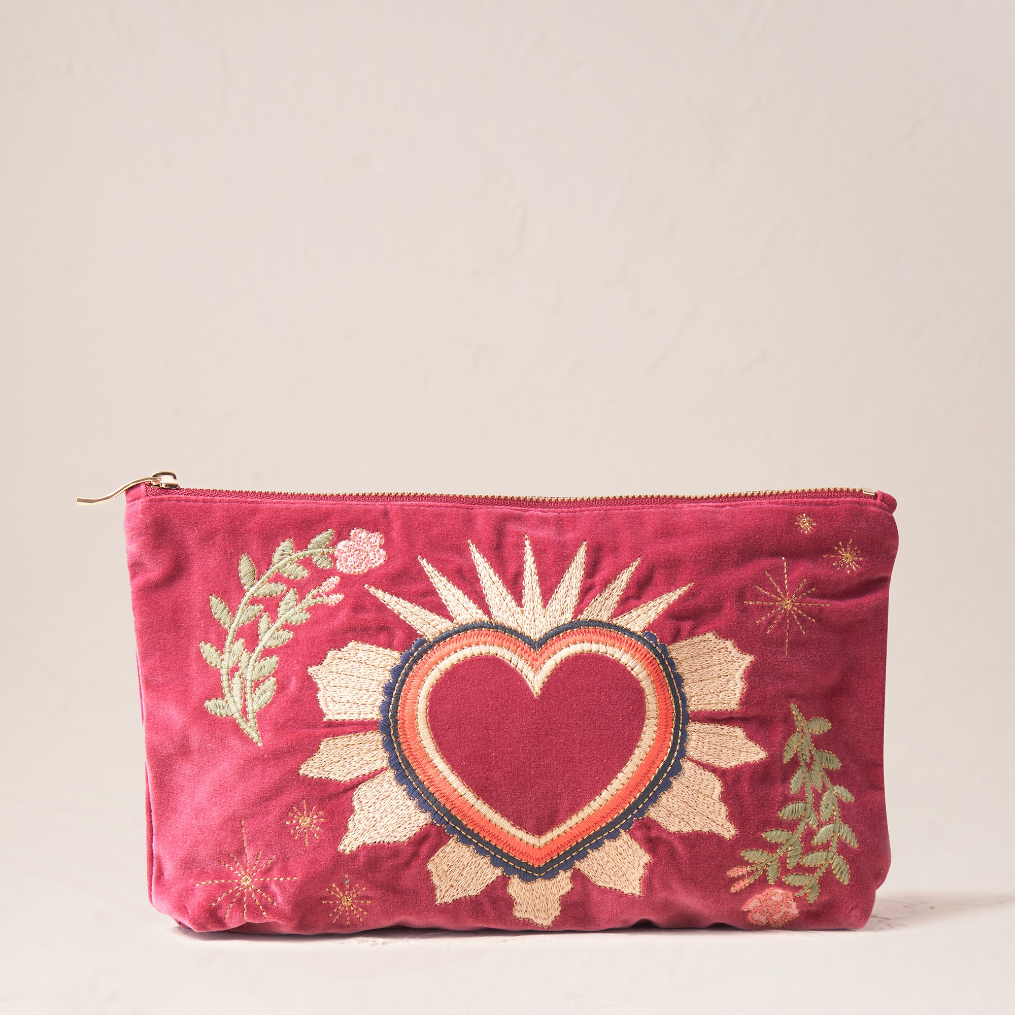 Elizabeth Scarlett Wildflower Dry Rose Velvet Everyday Pouch