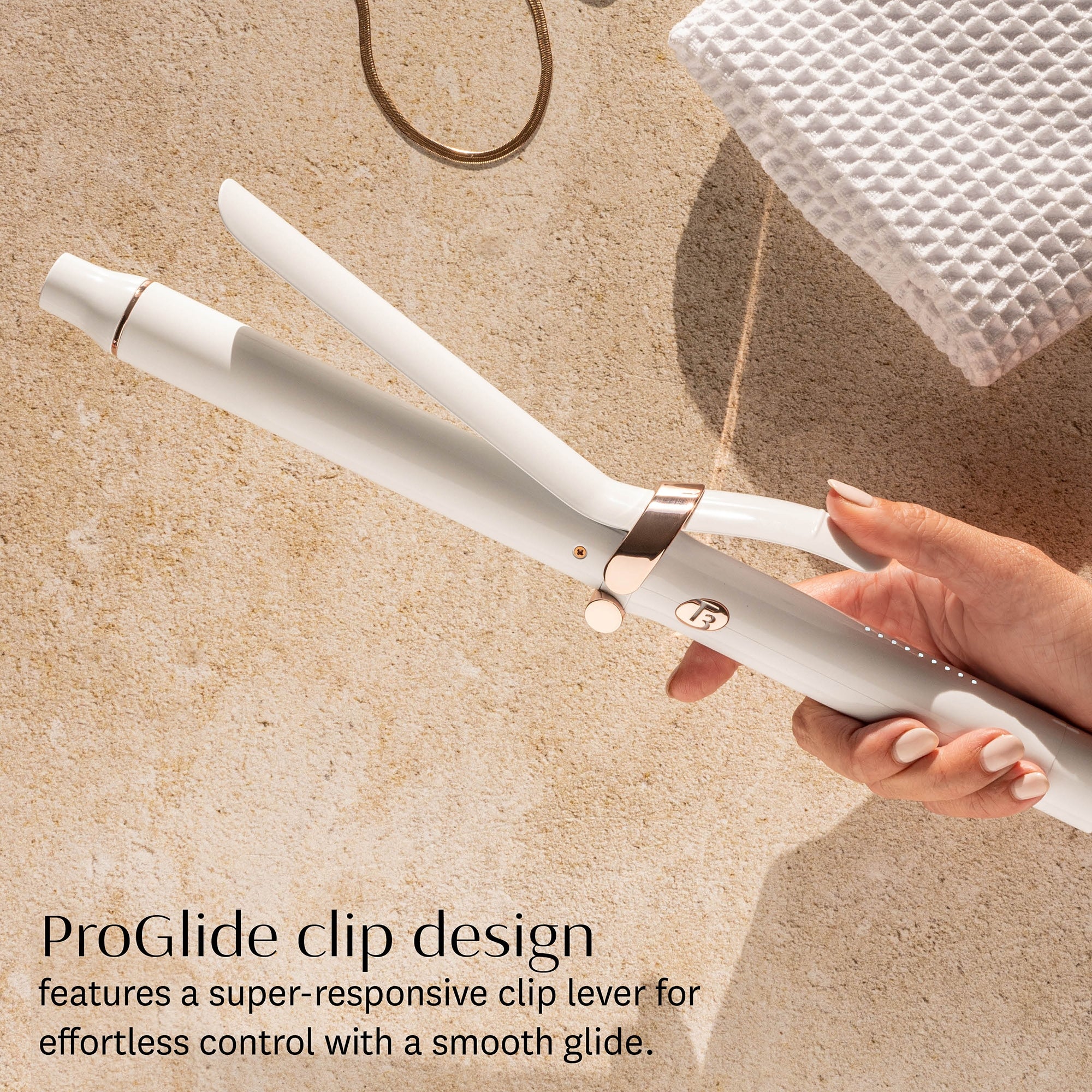 T3 Singlepass curl 1 1/2 T3 Ceramic Curling Iron - Planet Beauty main image 3