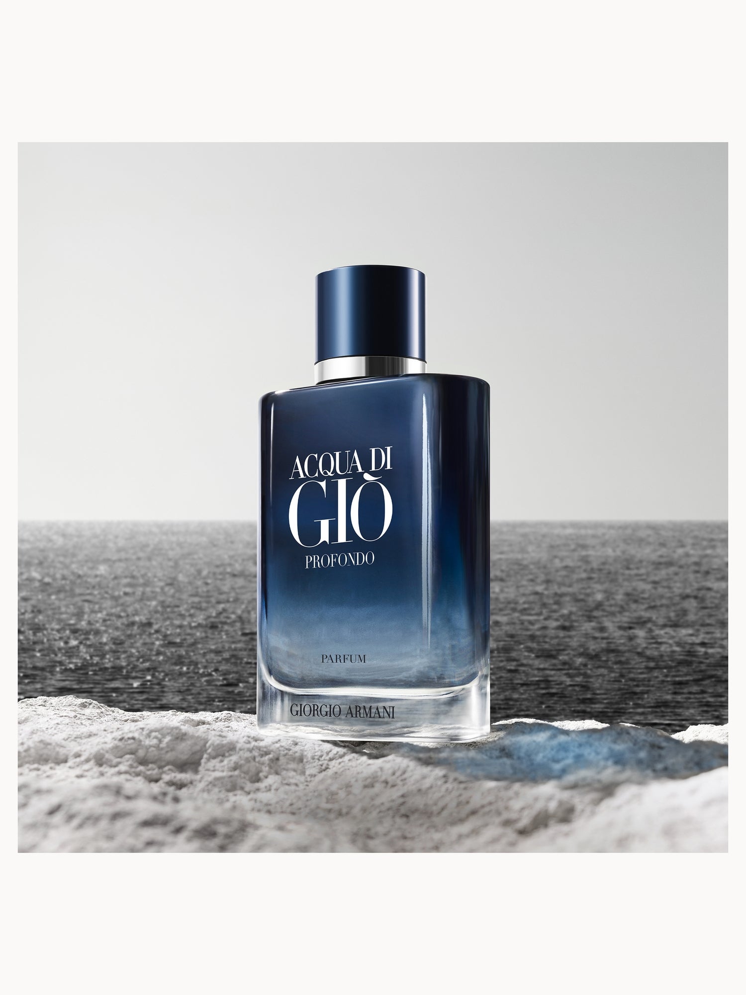 香水(男性用) ACQUA DI GIO PROFONDO 100ml Armani Acqua Di Gio Profondo Parfum Spray 100ml | LOOKFANTASTIC