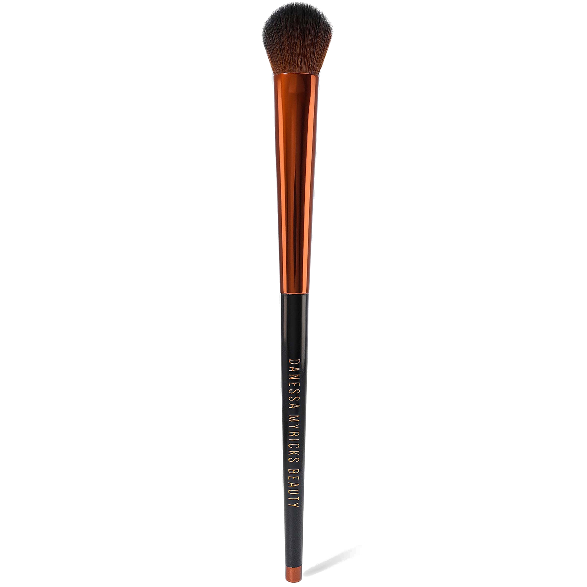cult Danessa Myricks Beauty Yummy 3.0 Conceal and Sculpt Brush