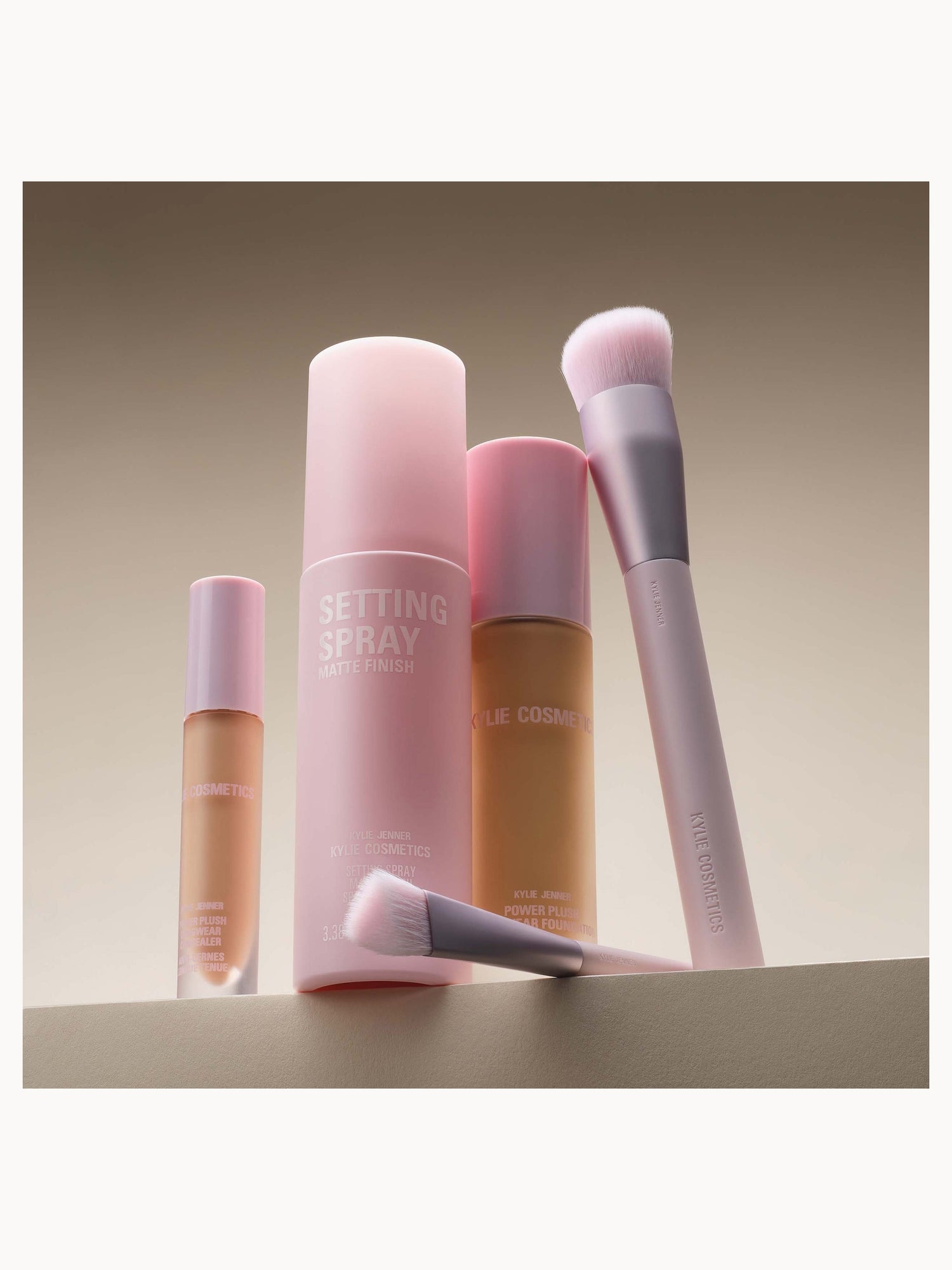 Kylie Cosmetics Setting Spray 100ml | LOOKFANTASTIC