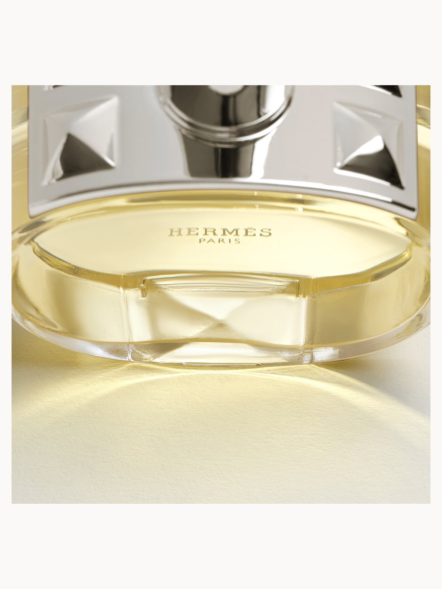 Hermès Barenia Body Cream 200ml | LOOKFANTASTIC