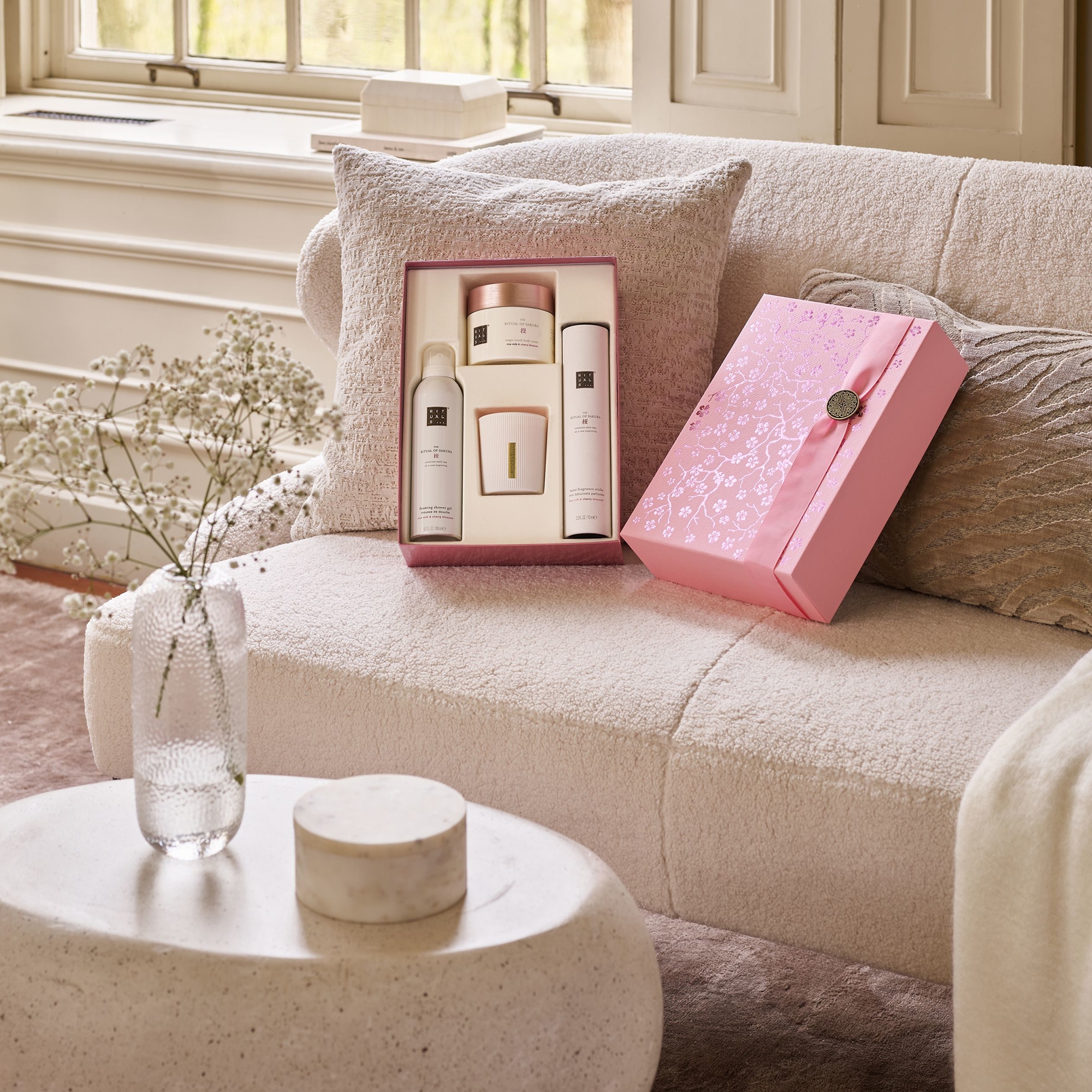 RITUALS The Ritual of Sakura Cherry Blossom & Rice Milk Large Bath