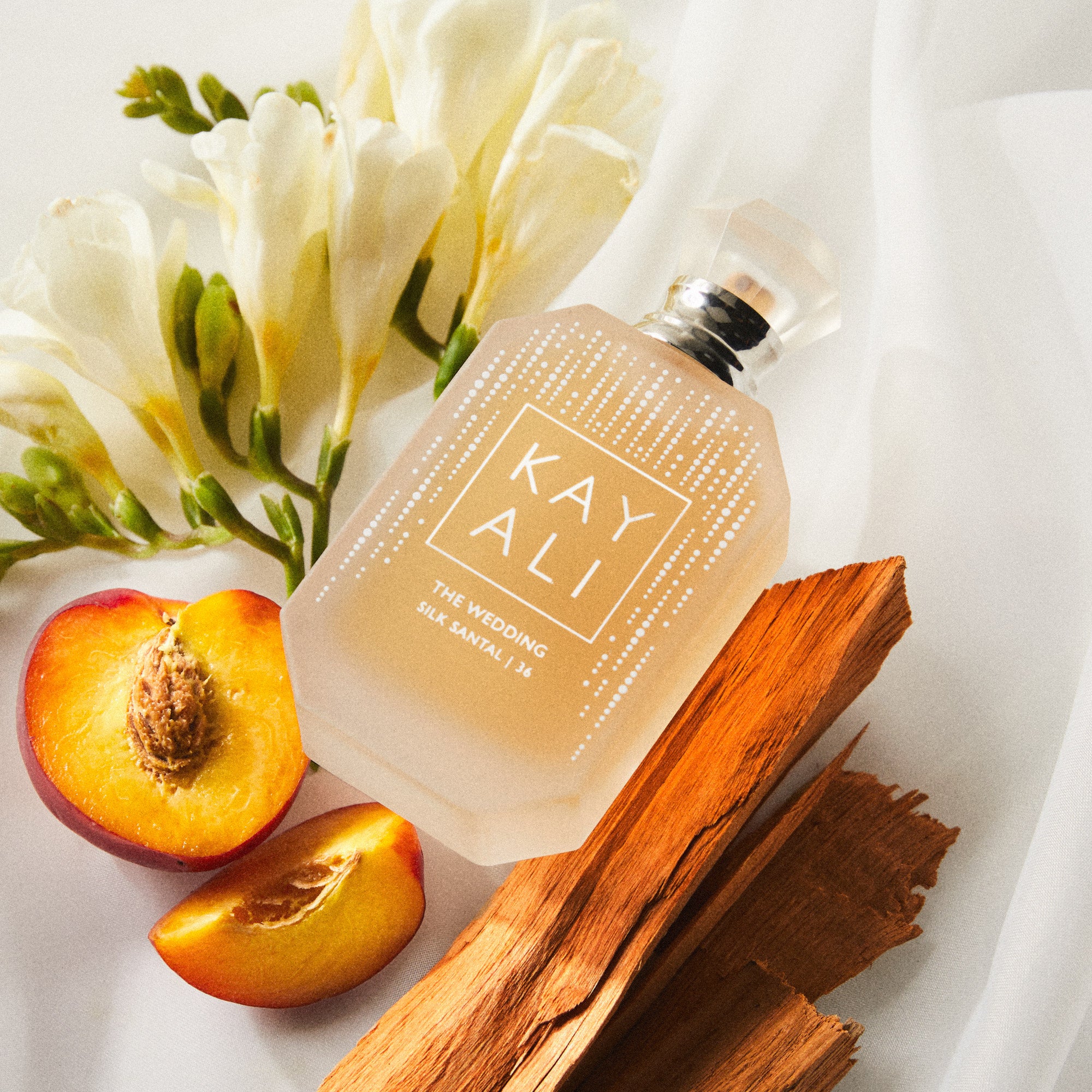 香水(女性用) KAYALI THE WEDDING SILK SANTAL 36 15452569-8725312144131371.jpg
