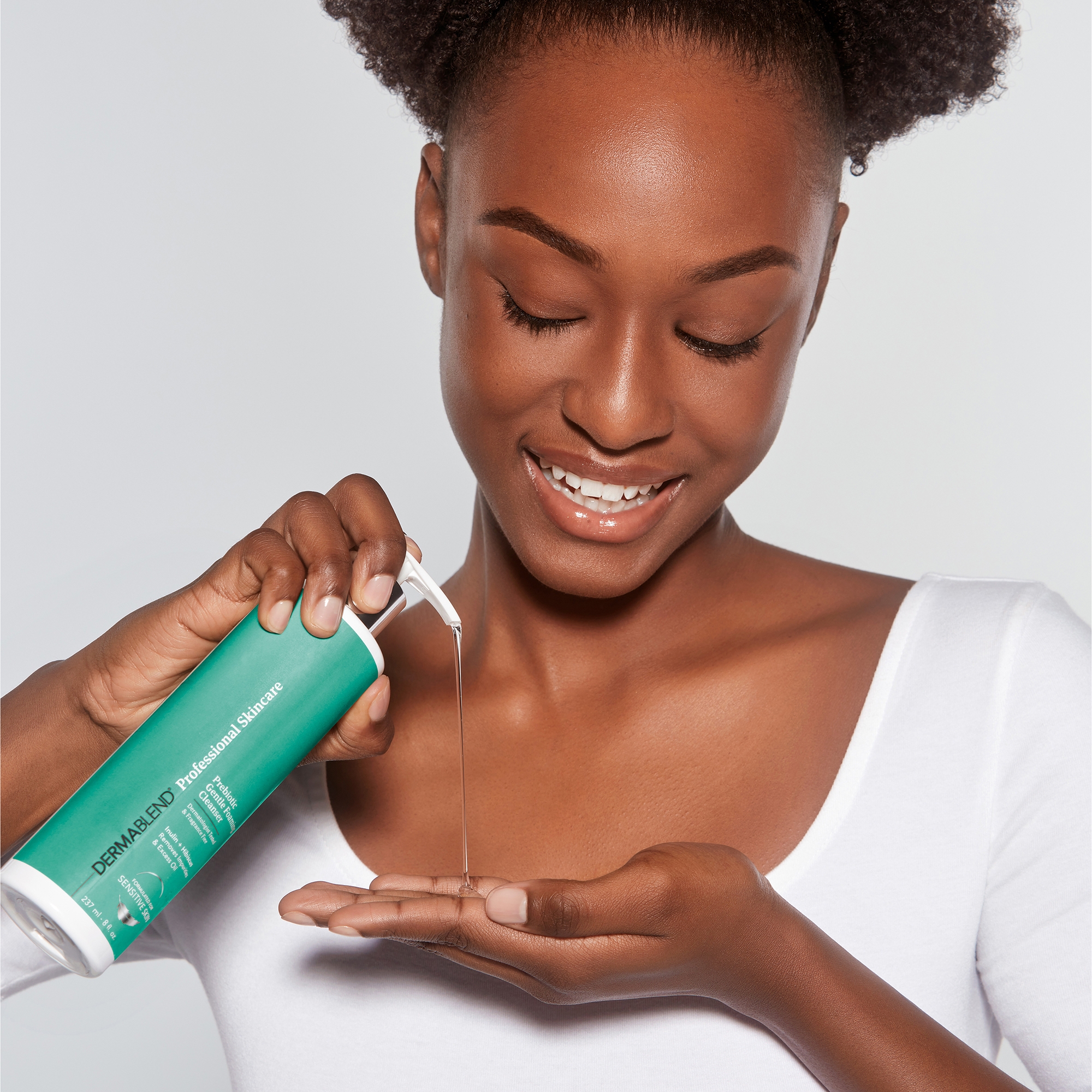 Dermablend Professional Skincare Prebiotic Gentle Foaming Cleanser