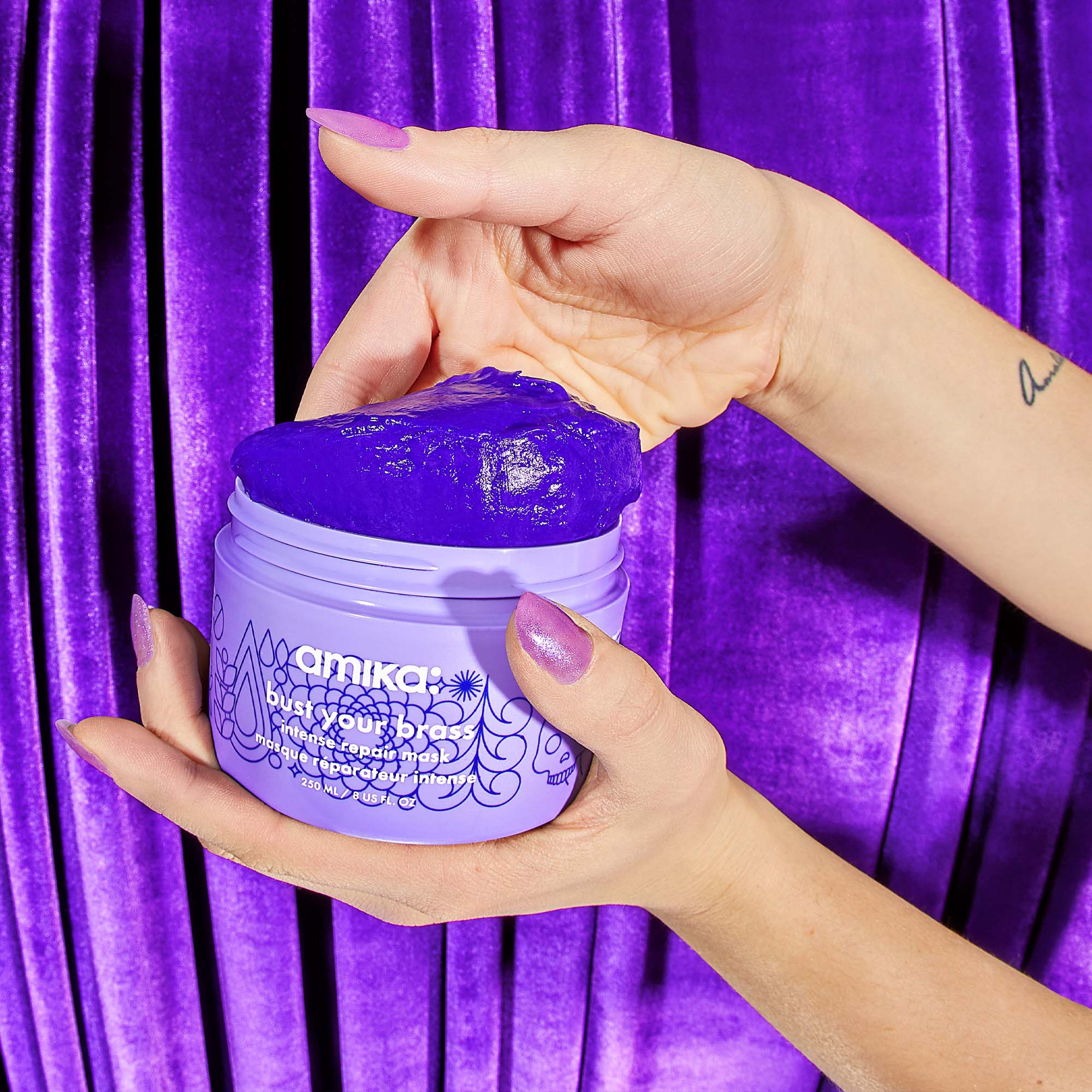 Amika Bust Your Brass Cool Blonder Intense Repair Mask 250ml