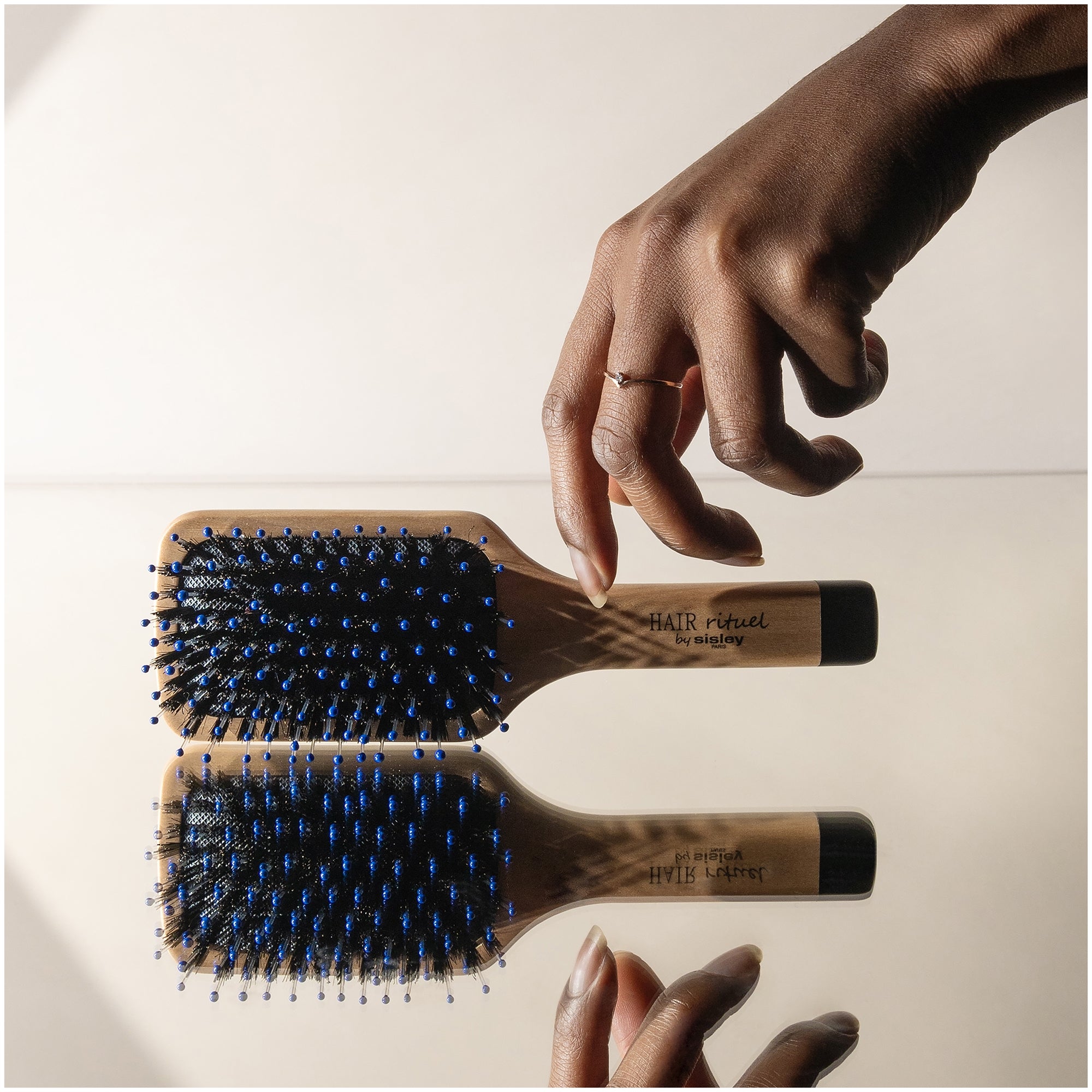 Sisley Paris The Pocket Brush Radiance & Softness | Dermstore