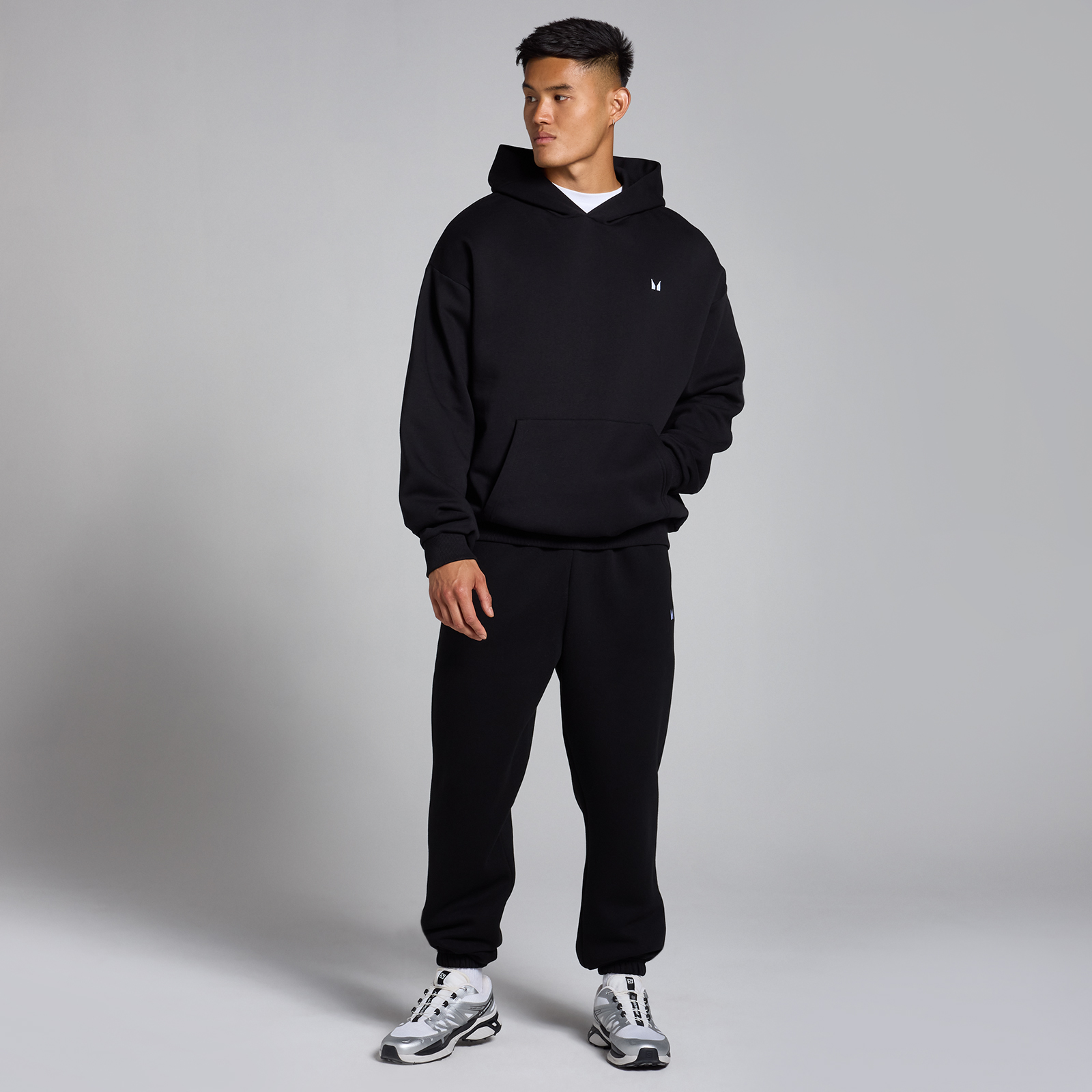 boohoo M STAR ジップ フーディ & ジョガー トラックスーツ 黒 boohoo BOXY M STAR スター フーディ & ジョガー トラックスーツ