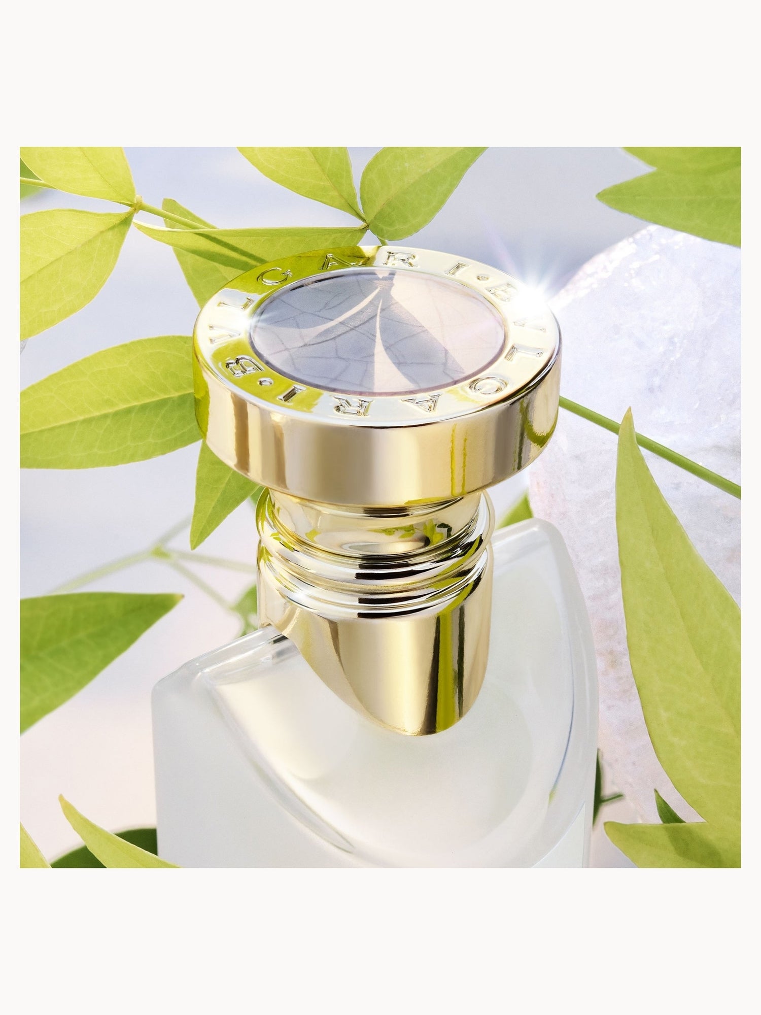 BVLGARI Eau Parfumée Thé Blanc Eau de Toilette 75ml | LOOKFANTASTIC