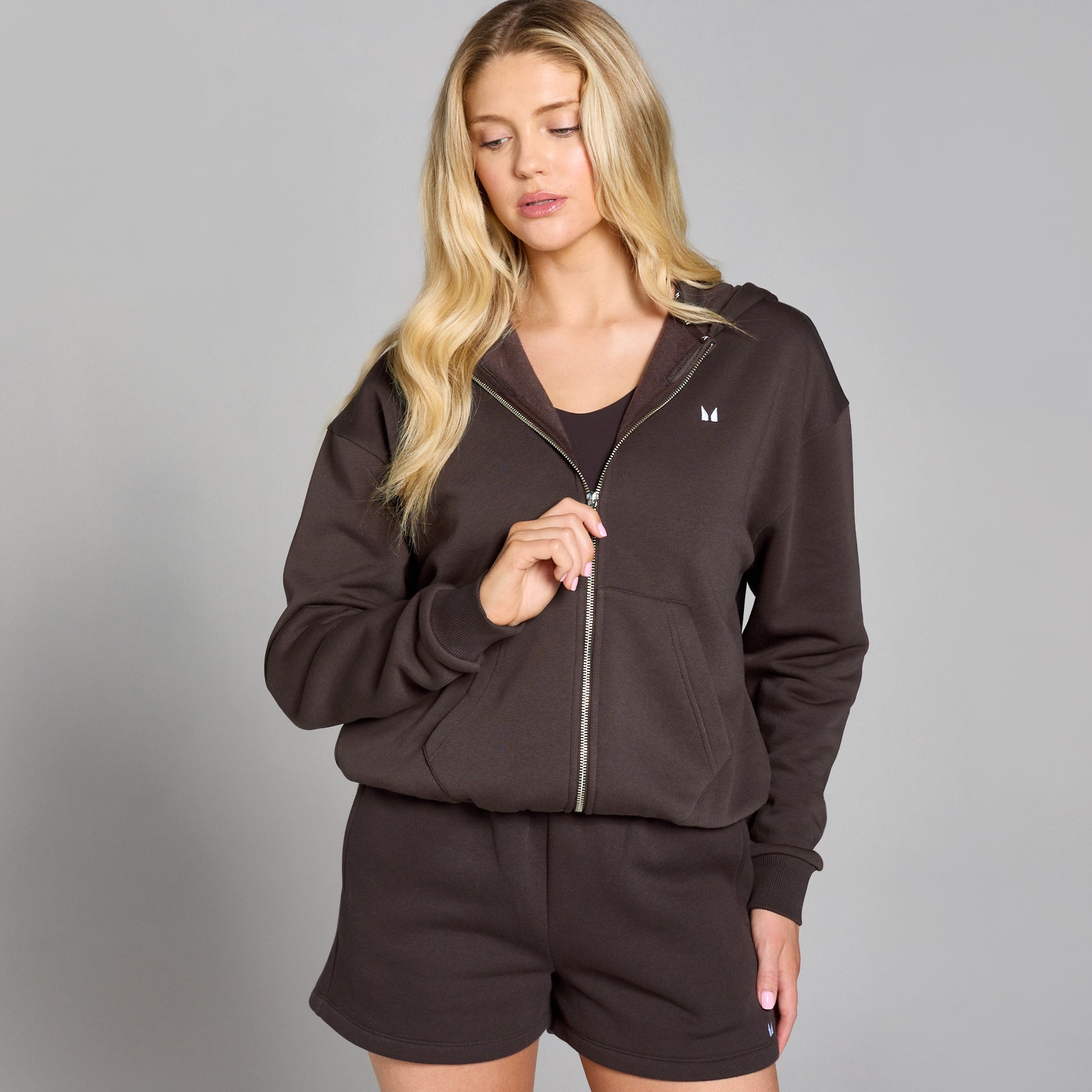 MP Women's Basics Zip Through Hoodie - Black | Myprotein
