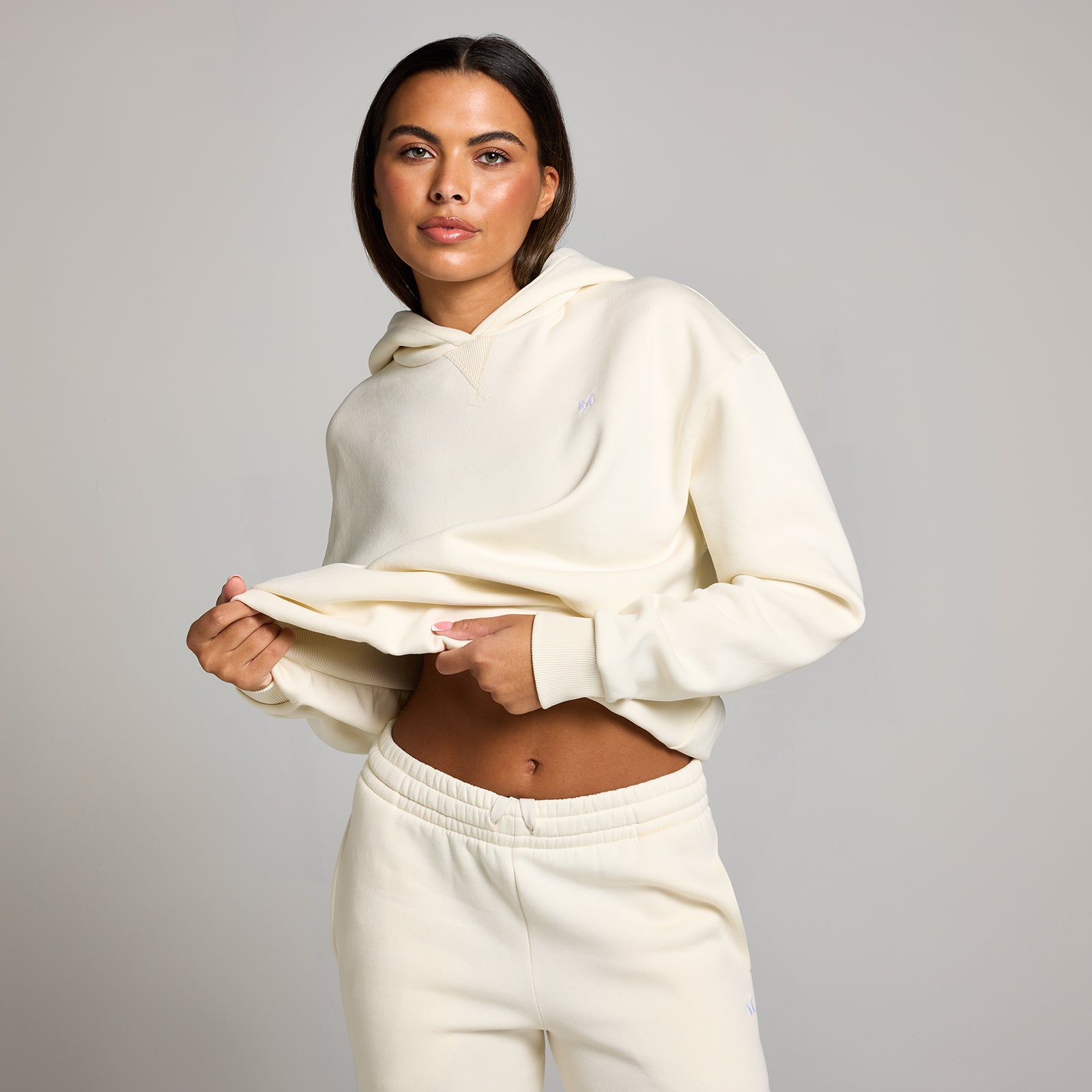 MP Women's Basics Oversized Hoodie - Deep Berry | Myprotein UK