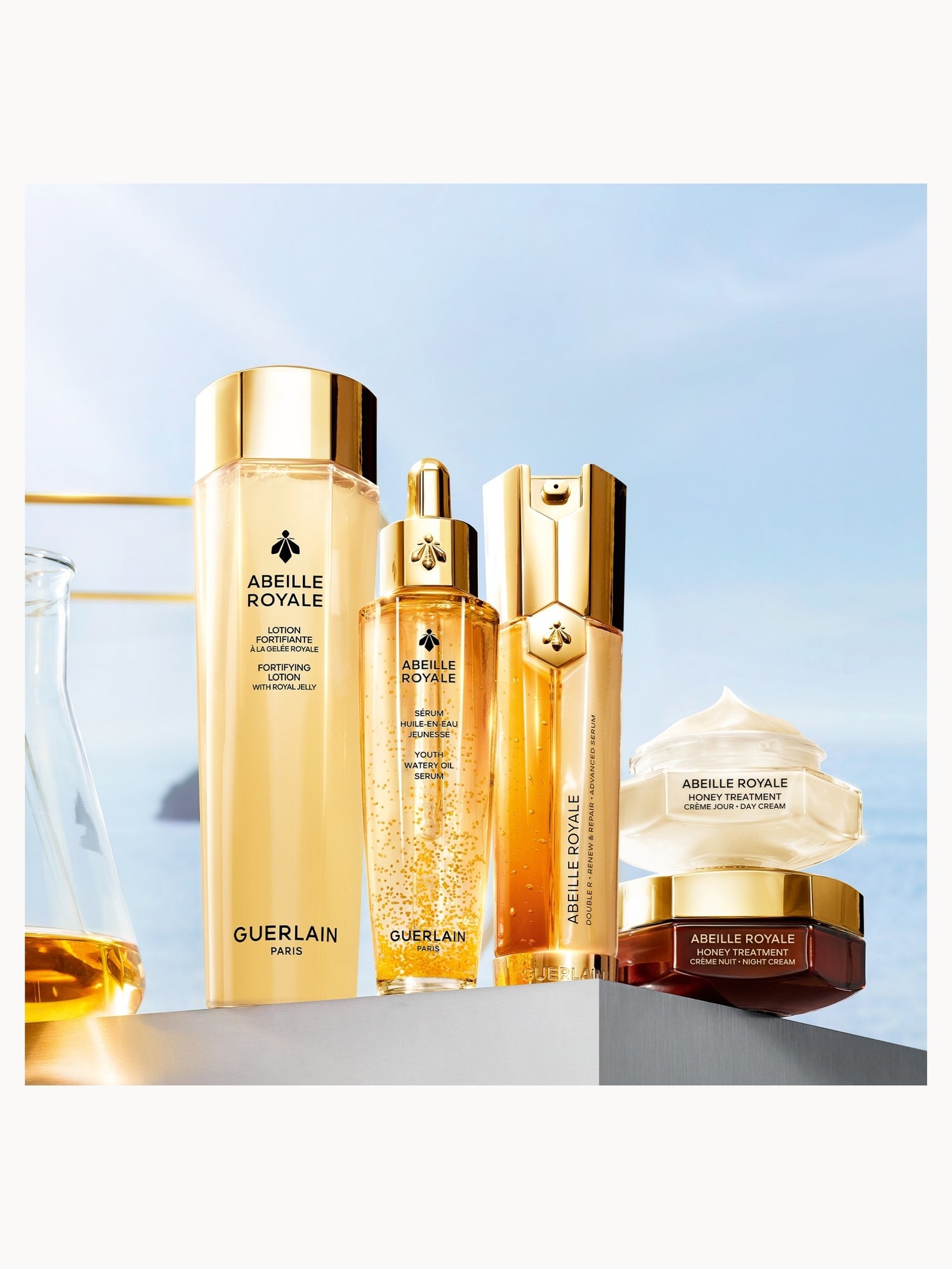 GUERLAIN Abeille Royale Age-Defying Discovery Programme