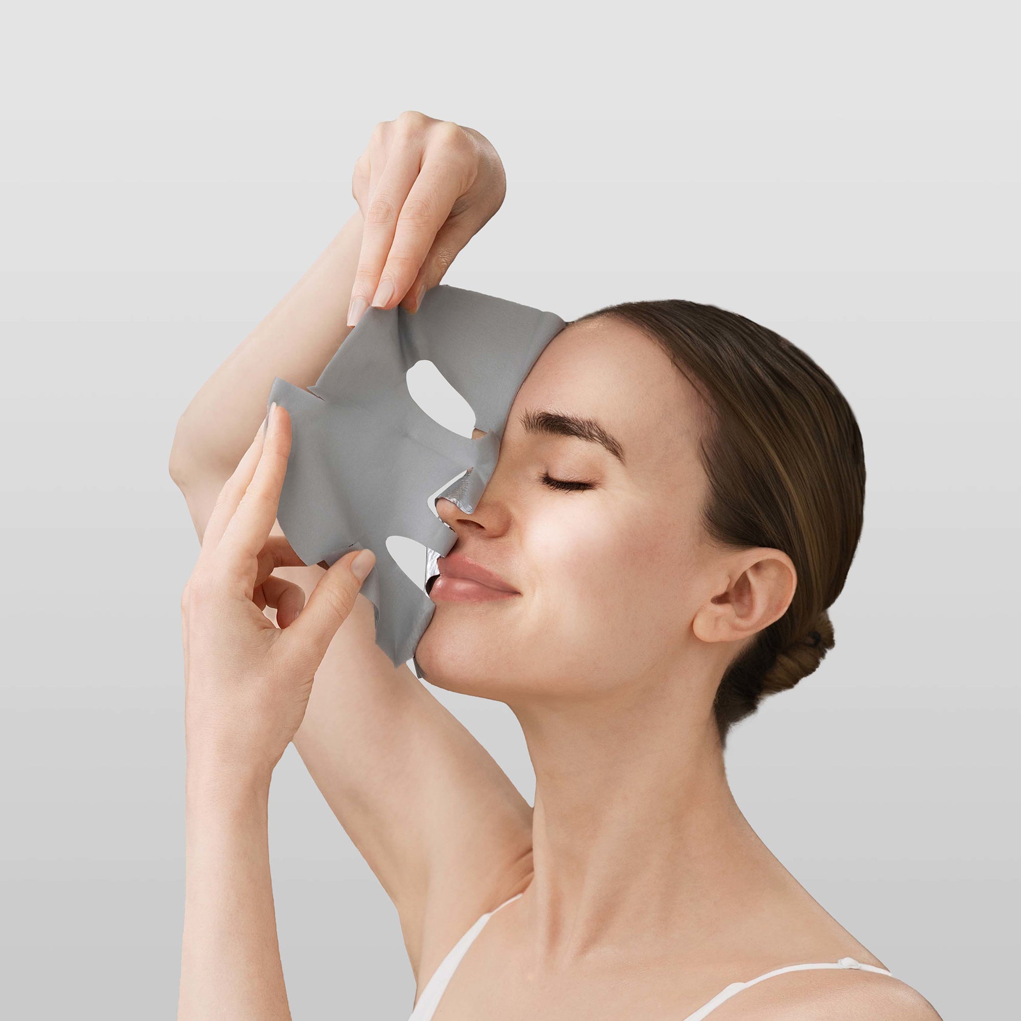 RéVive Skincare Volumizing Anti-Wrinkle Face Mask | Dermstore