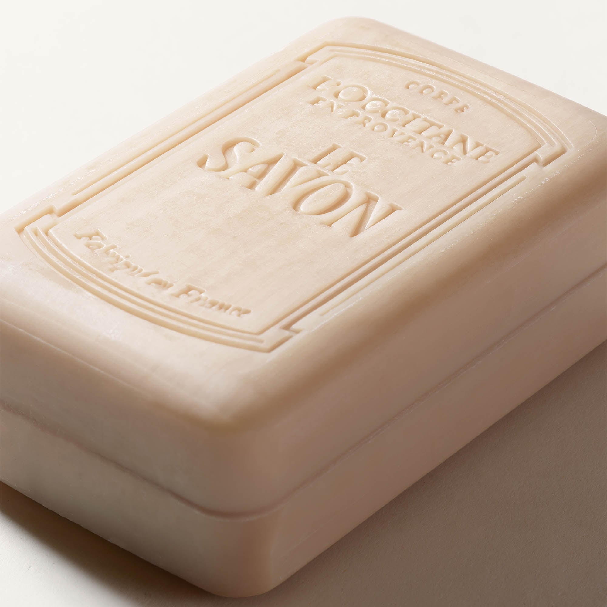 L'Occitane Verbena Extra-Gentle Body Soap 250g | Cult Beauty
