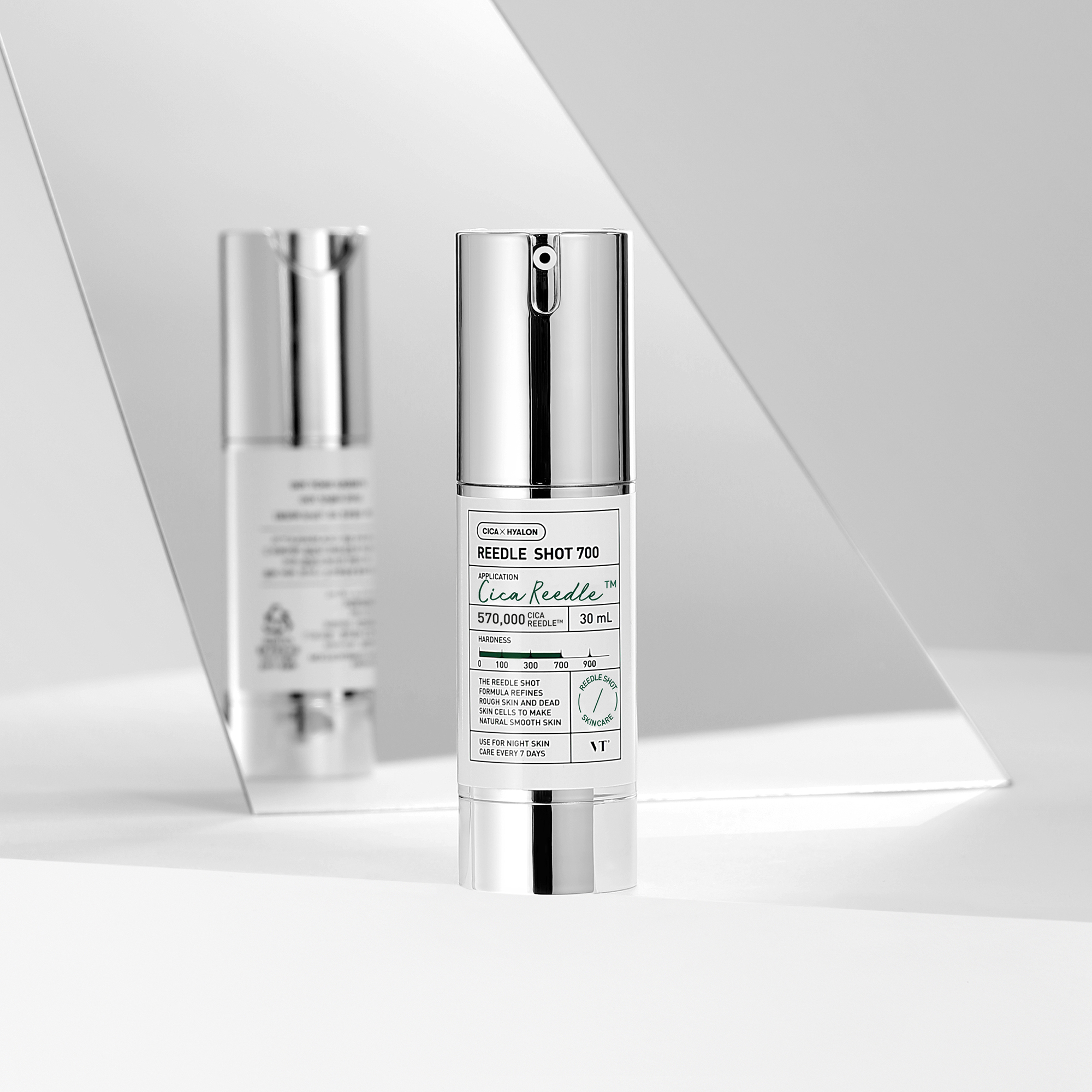 VT REEDLE SHOT 700 30mL 4本セット VT Cosmetics Reedle Shot 700 (30ml) | Cult Beauty