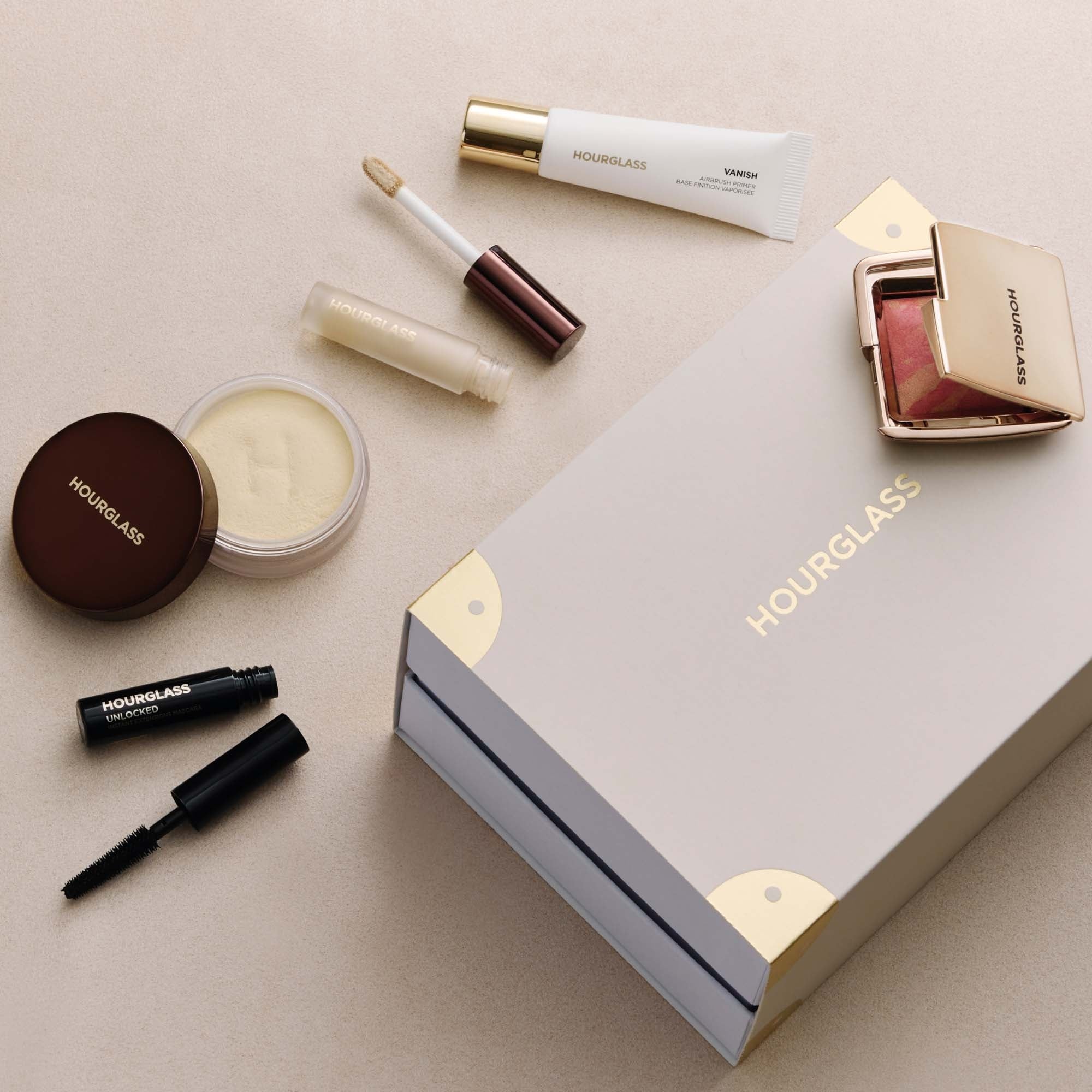 Hourglass Exclusive Limited Edition Essentials Set - Fair/Light