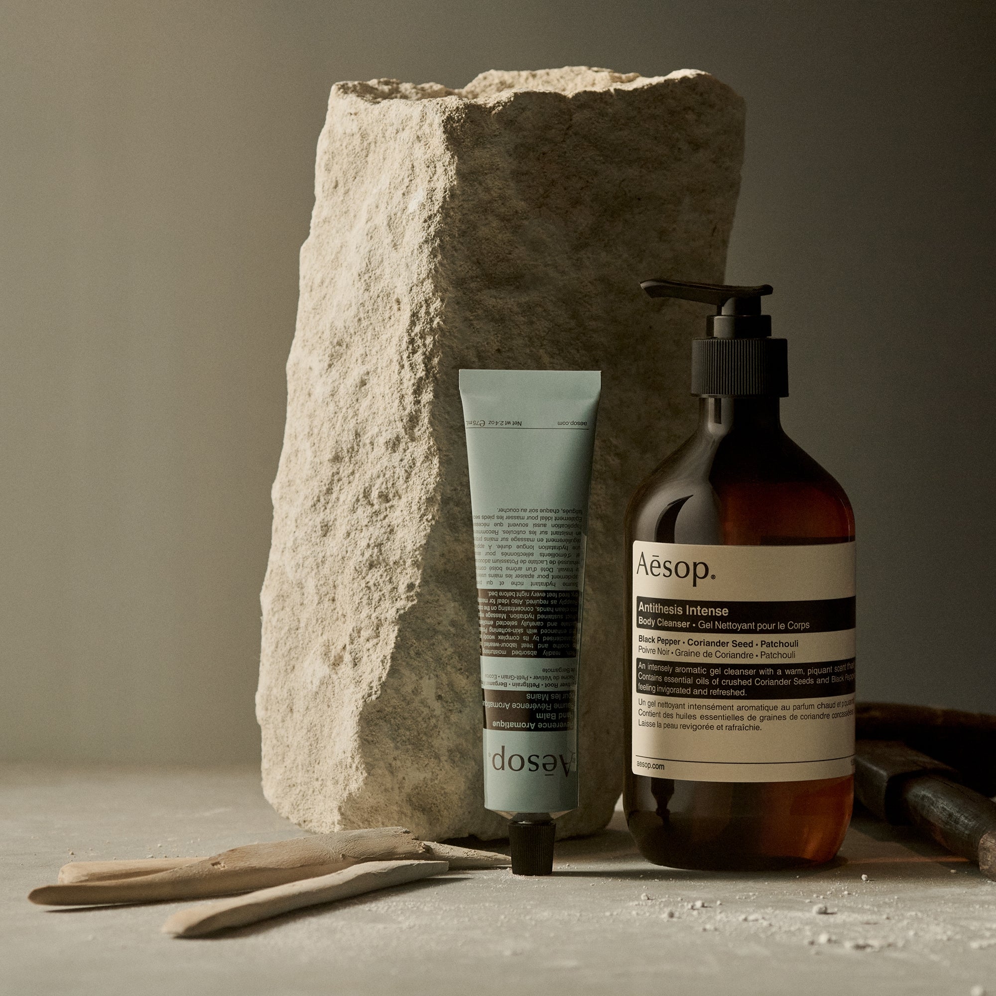Aesop Antithesis Intense Body Cleanser 500ml | Dermstore