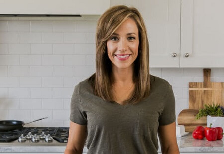 Introducing Veggie Lisa's 28 Day Eat Real Challenge
