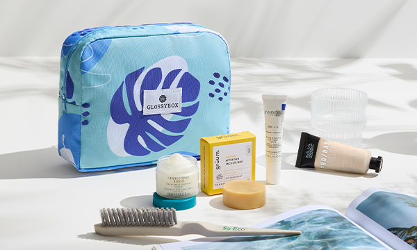 We’ve teamed up with MAMMA MIA! The Smash Hit Musical for the feel-good collab of the season! To celebrate our Summer Bag Limited Edition, you could WIN a star prize and tickets to see MAMMA MIA! The Smash Hit Musical live in London's Novello Theatre. Get ready for sunshine, beauty treats, and feel-good fun!