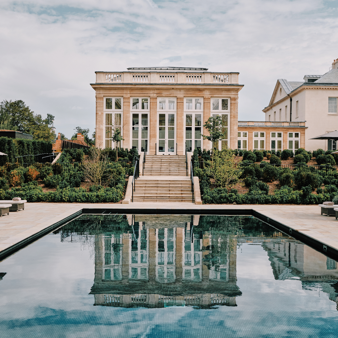 The Langley, Buckinghamshire Just 40 minutes from London, The Langley, a Luxury Collection Hotel with 41 guestrooms and suites and surrounded by 150 acres of parkland, offers the perfect reset for city dwellers seeking to restore  and rebalance. The collaboration brings together The Langley's spectacular natural setting with ESPA's acclaimed treatment philosophy, creating a destination for guests seeking to restore balance and reconnect.