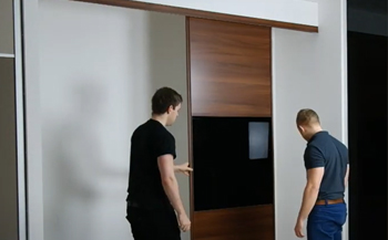 How to install sliding wardrobes