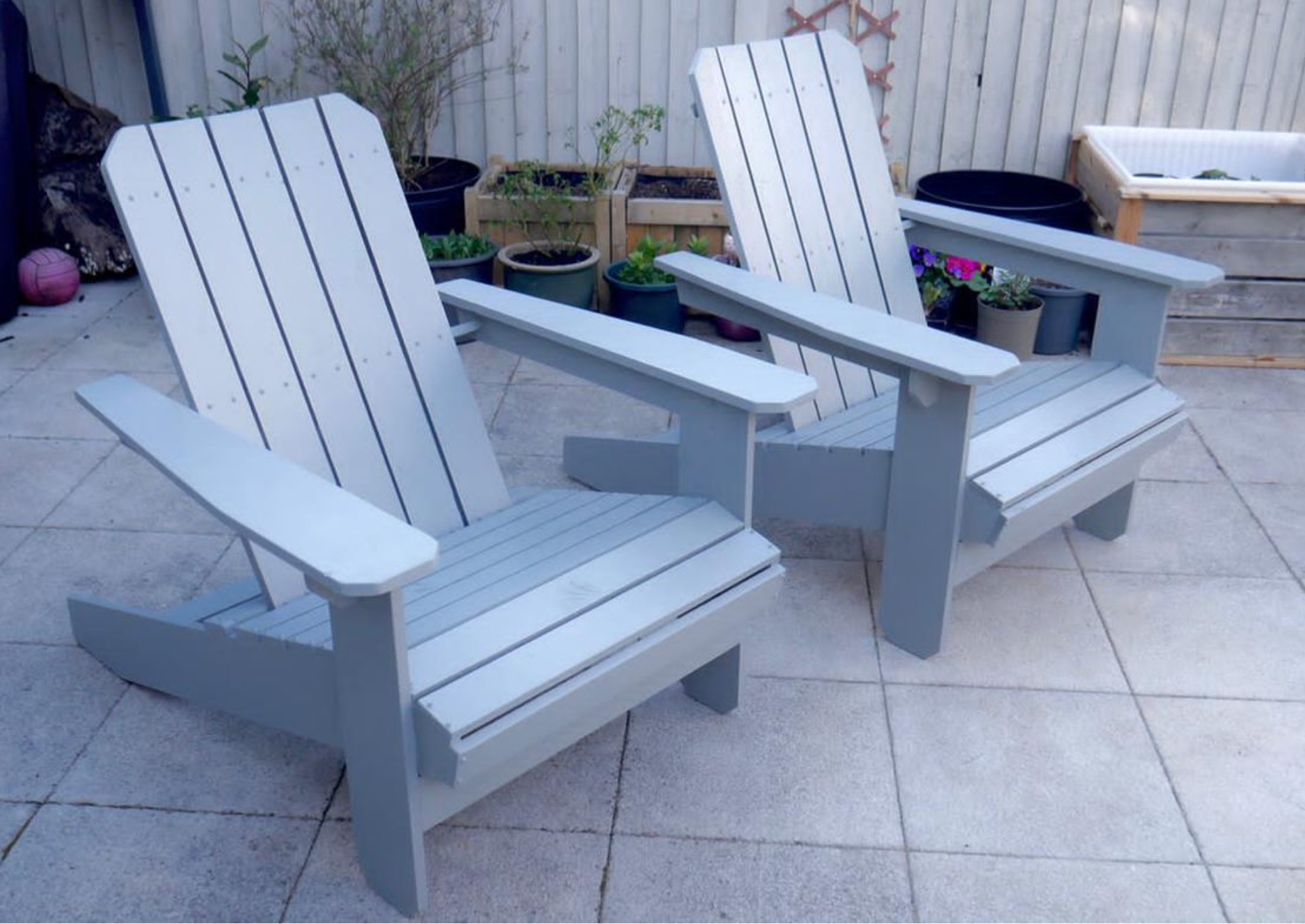 How to made an Adirondack chair