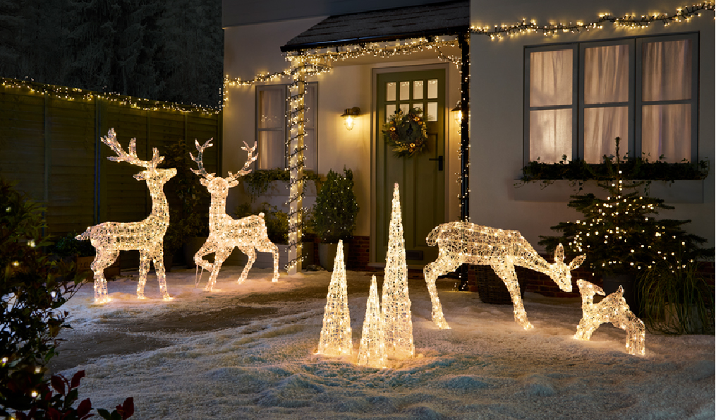 Christmas Festive Lights Battery Mains Power Homebase