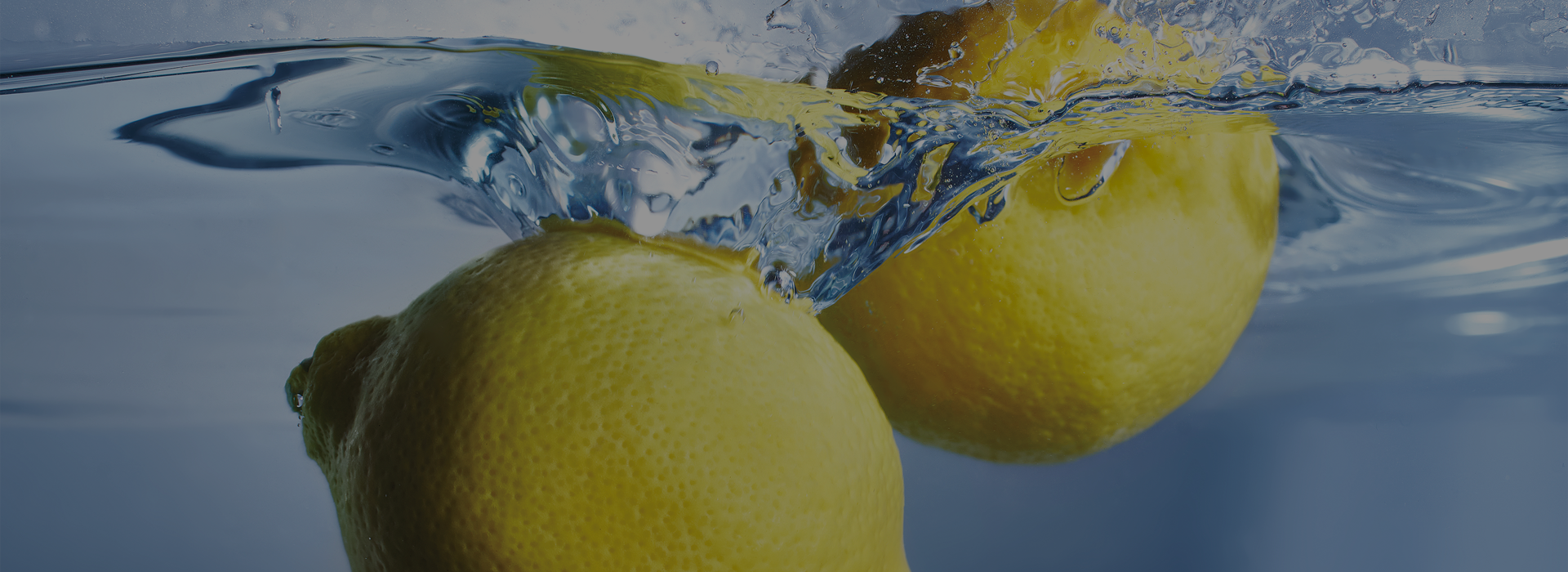 Lemons under water