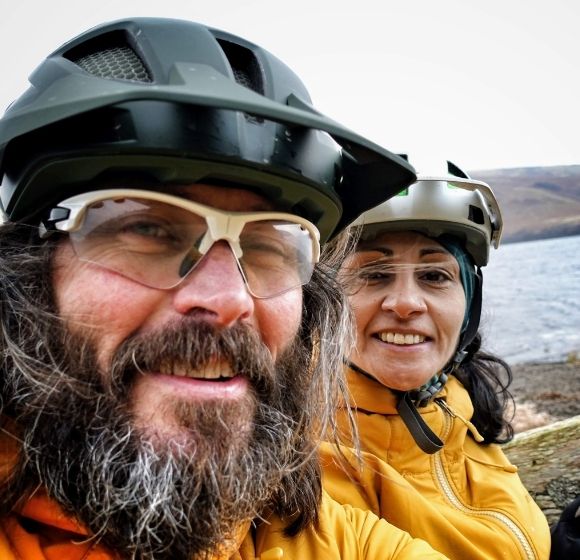 ZUSAMMEN MIT ANEELA UND ANDY VON GO-WHERE SCOTLAND DEM WINTERBLUES ENTFLIEHEN