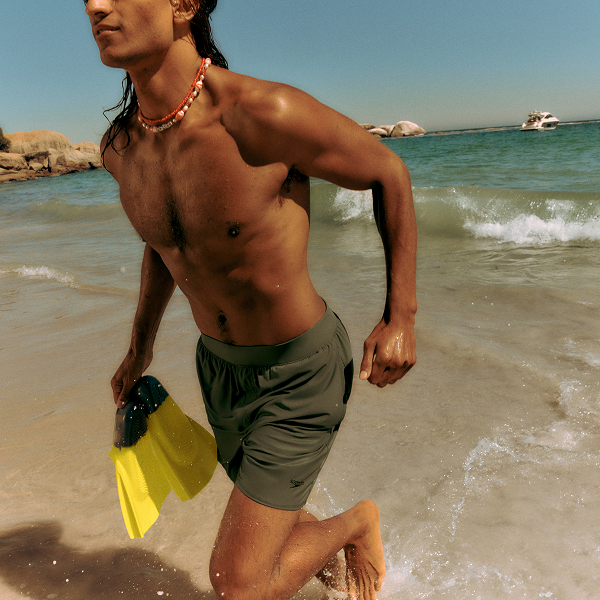 Plonge dans l’aventure avec notre collection de natation en eau libre. Acheter Eau Libre