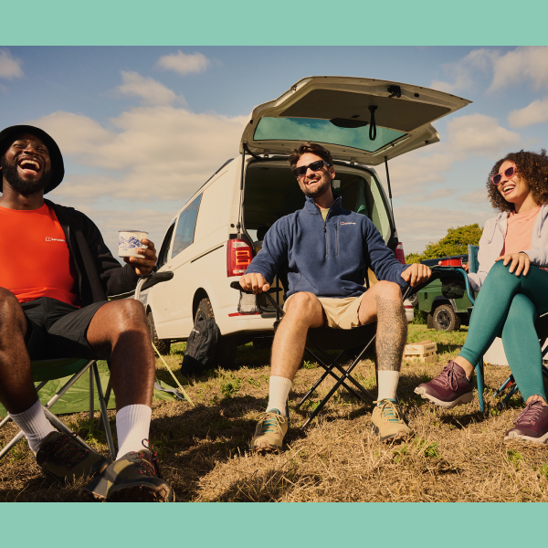 Der Sommer ist da, und die Natur ruft! Egal, ob du ein erfahrener Camper bist oder dein erstes Abenteuer planst, es ist an der Zeit, dich auszurüsten und sicherzustellen, dass du für ein unvergessliches Campingerlebnis bestens gerüstet bist.